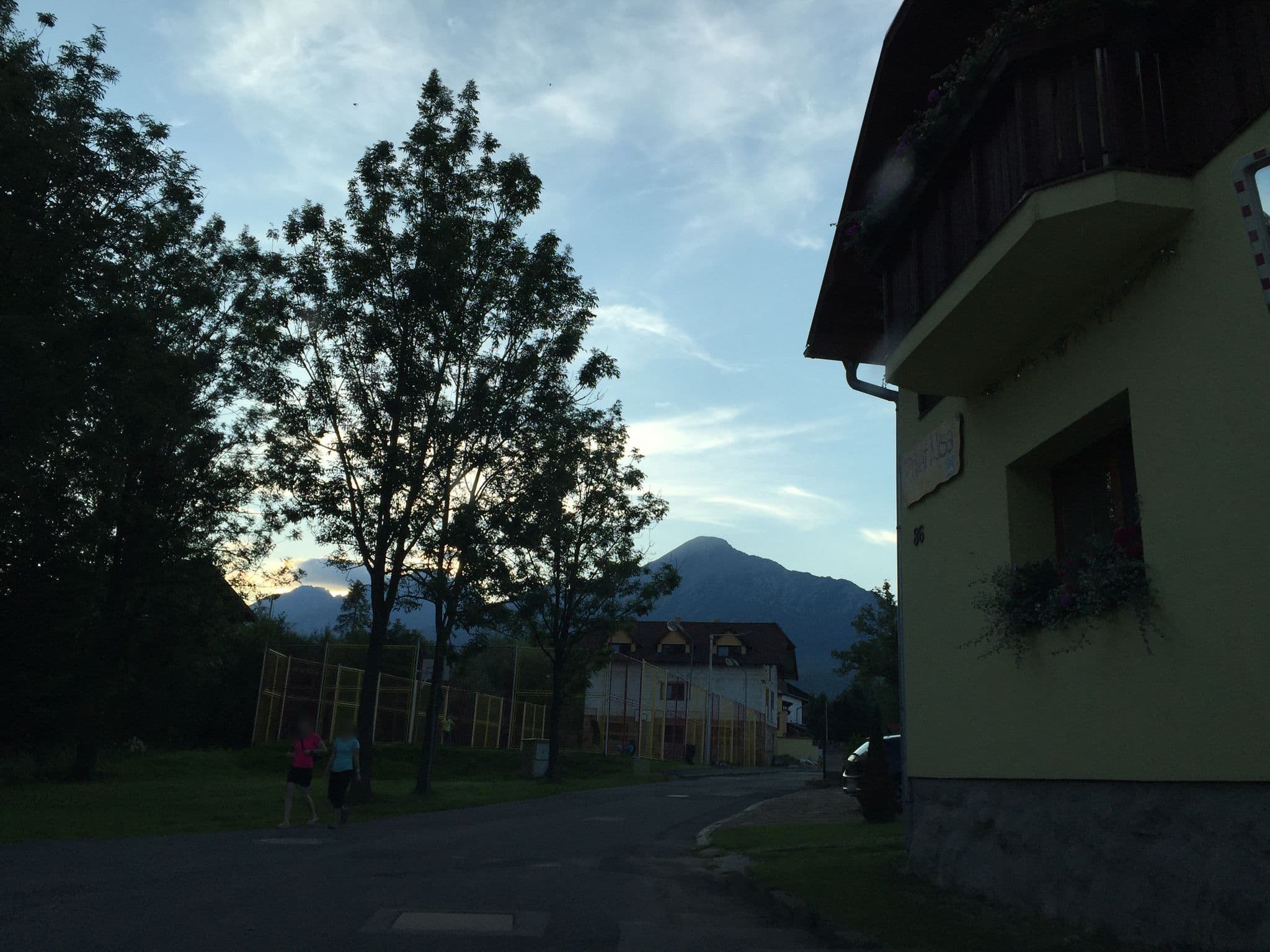 Street view near Privát Nisa, Nová Lesná — © richlv (CC BY-SA · Mapillary)