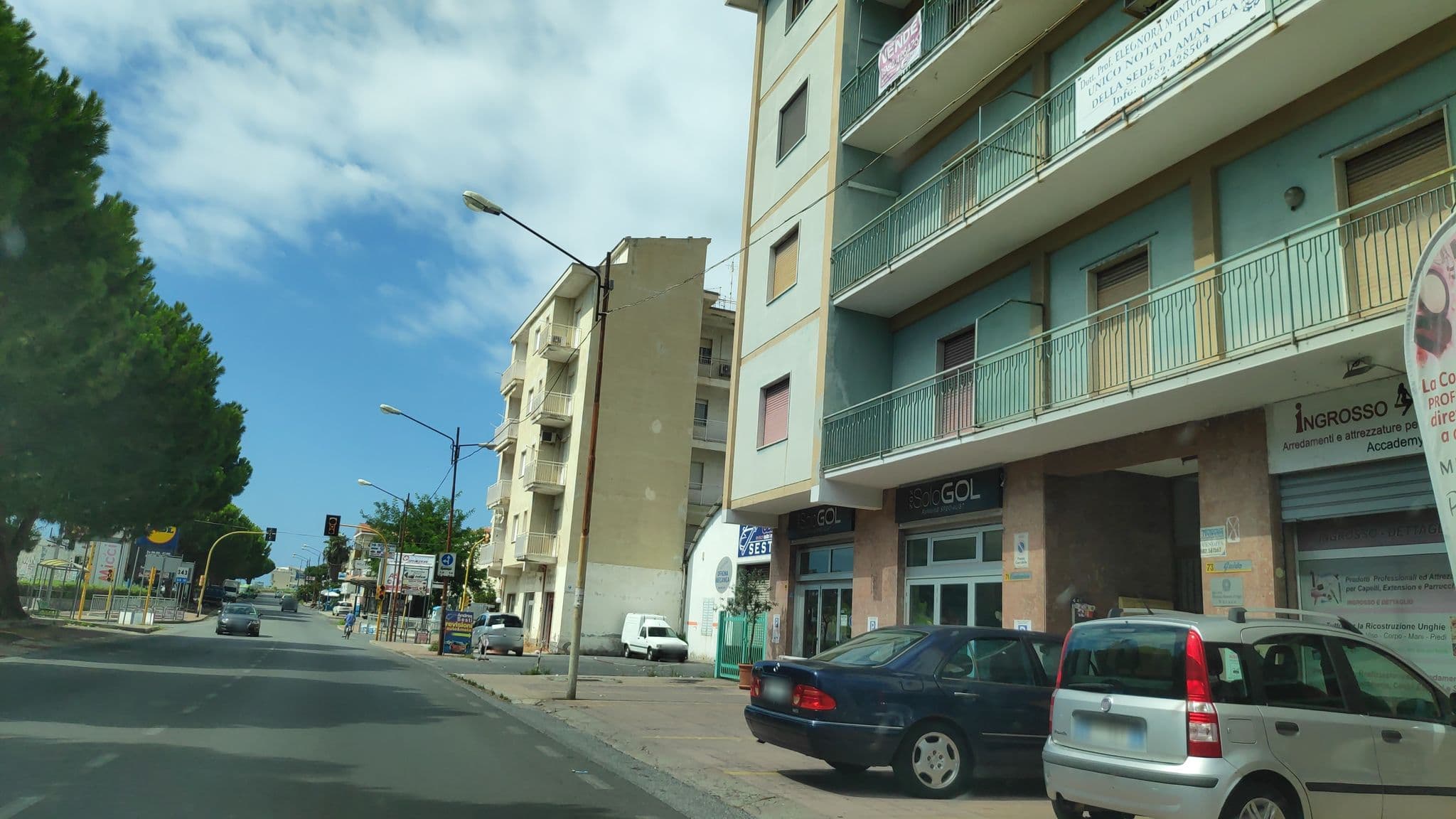 Street view near Albergo Hotel La Gran Savana, Amantea — © marcuscalabresus (CC BY-SA · Mapillary)