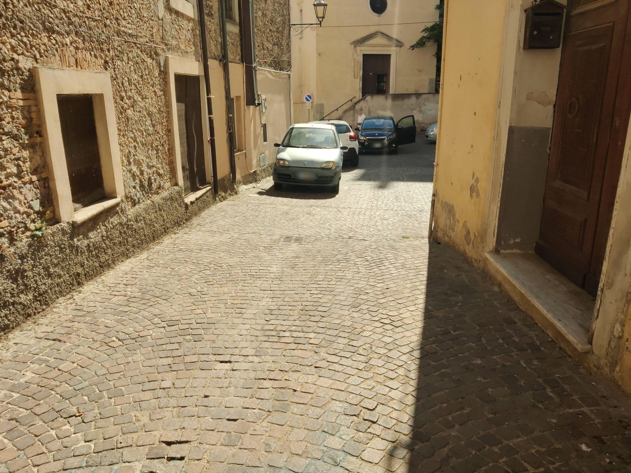 Street view near B&B Centro Storico, Catanzaro — © rccs (CC BY-SA · Mapillary)