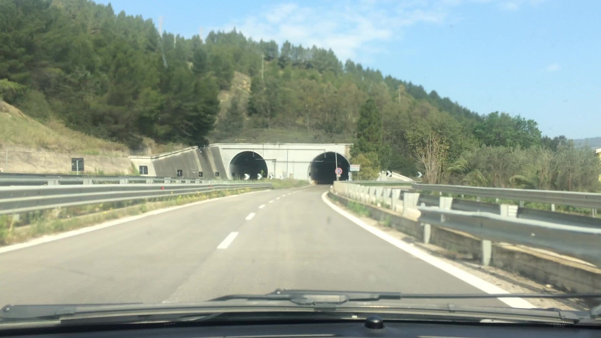 Street view near Hotel Old West, Ferrandina — © lvl5 (CC BY-SA · Mapillary)
