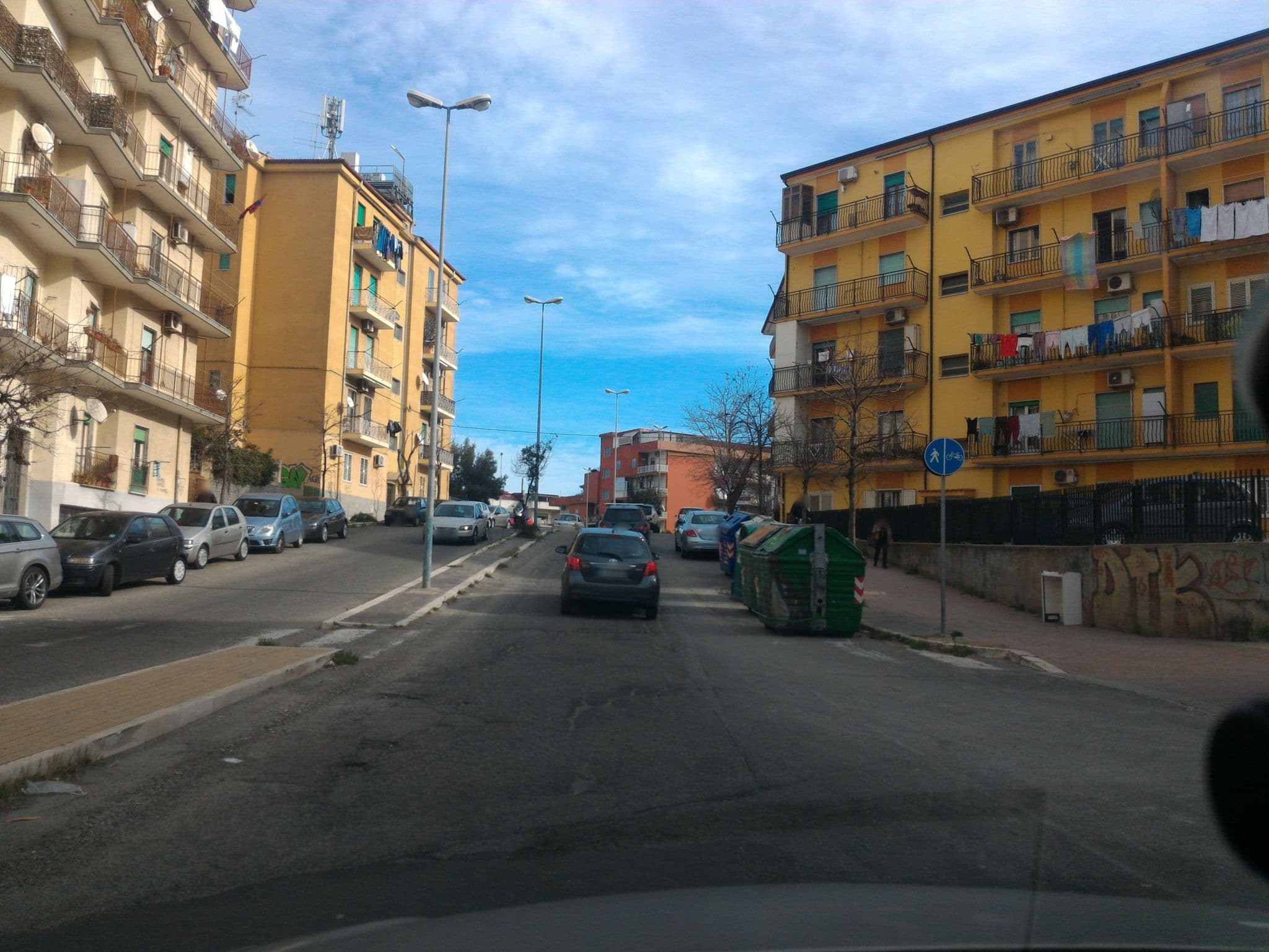 Street view near La Villa exclusive B&B, Crotone — © ingcelsi (CC BY-SA · Mapillary)