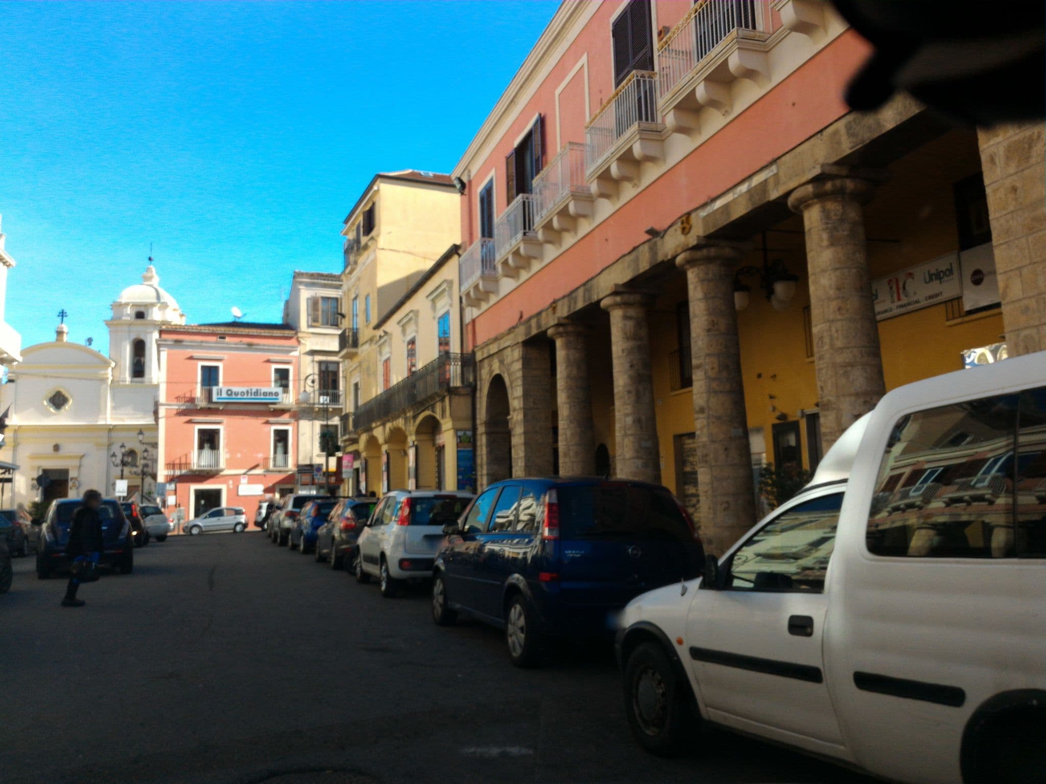 Street view near Hotel Concordia, Crotone — © ingcelsi (CC BY-SA · Mapillary)