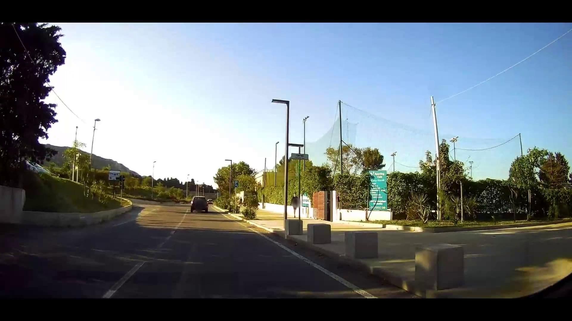 Street view near B&B Do'mmilio, Crotone — © ingcelsi (CC BY-SA · Mapillary)
