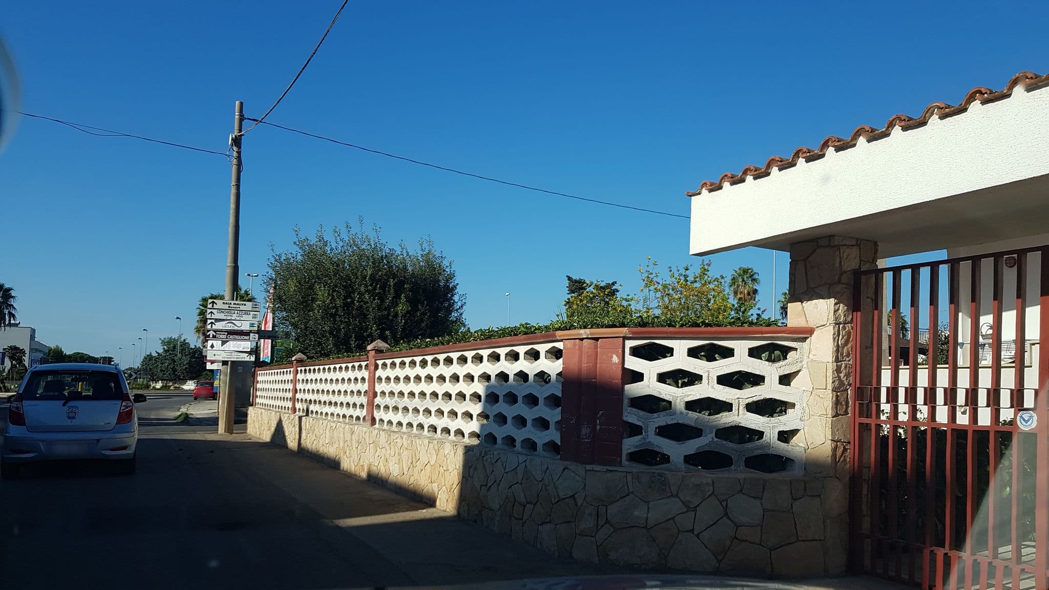 Street view near B&B Hollywood, Porto Cesareo — © ale_zena_it (CC BY-SA · Mapillary)