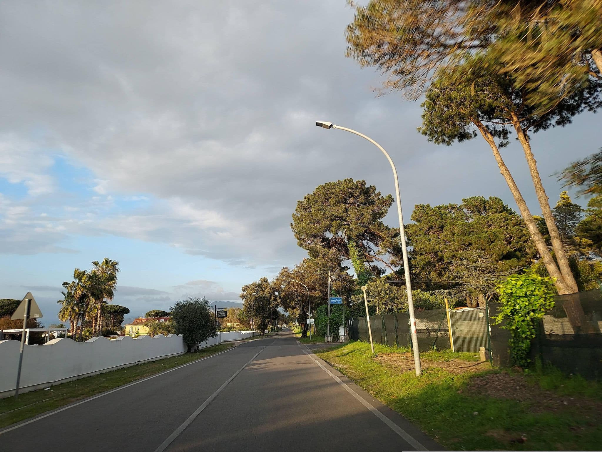 Street view near Hotel Fiordaliso, San Felice Circeo — © odiug (CC BY-SA · Mapillary)