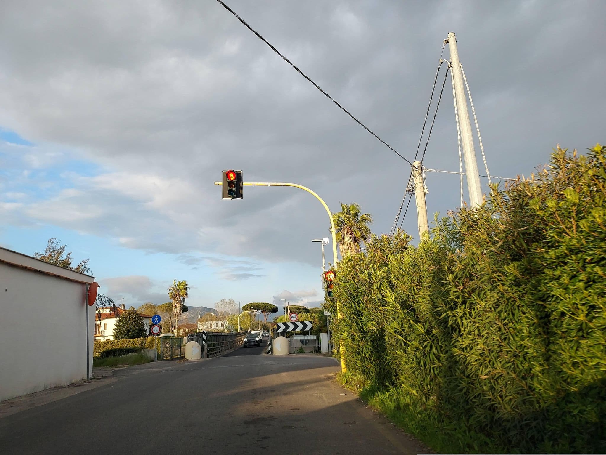 Street view near Le bagnanti di Miró, Borgo Hermada — © odiug (CC BY-SA · Mapillary)