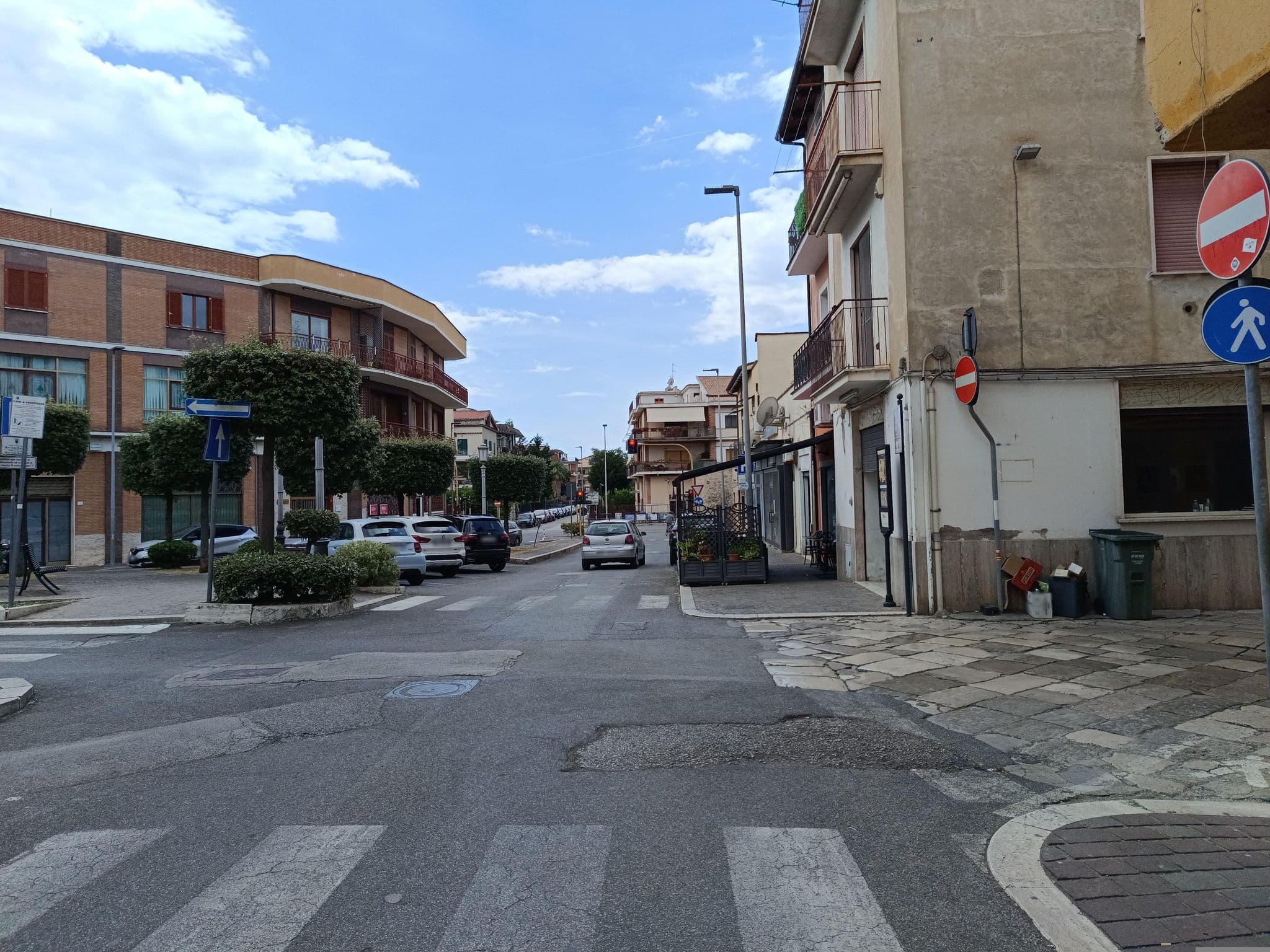 Street view near B&B La Corte, Fondi — © odiug (CC BY-SA · Mapillary)
