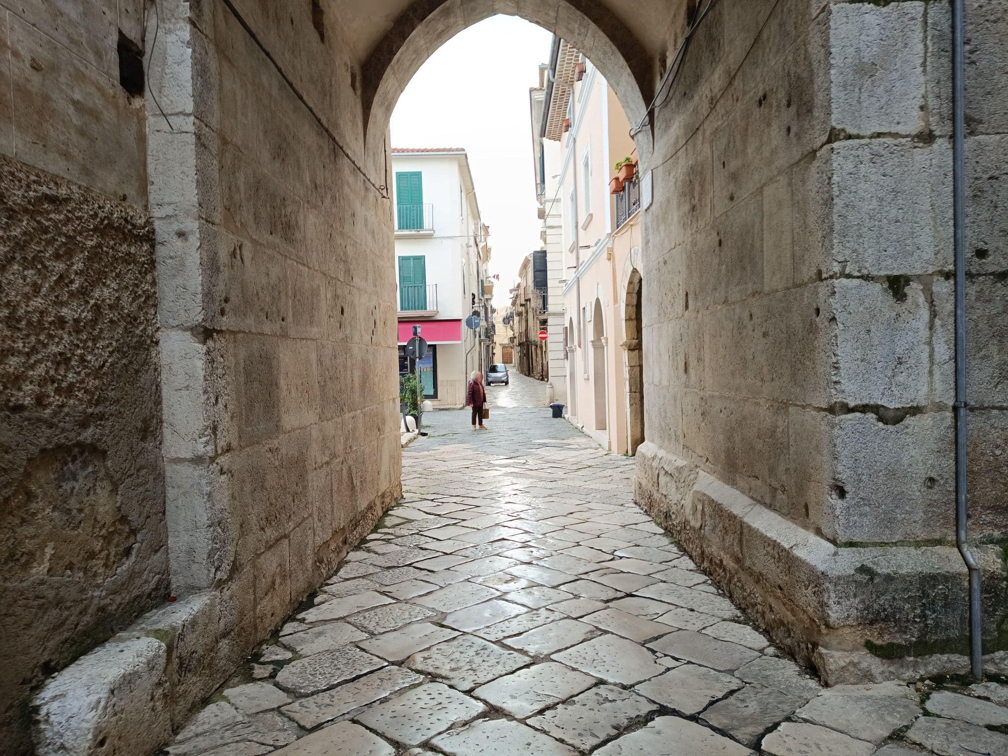 Street view near Costruzione Gestione Campeggi Alberghi Villaggi SRL, Fondi — © odiug (CC BY-SA · Mapillary)