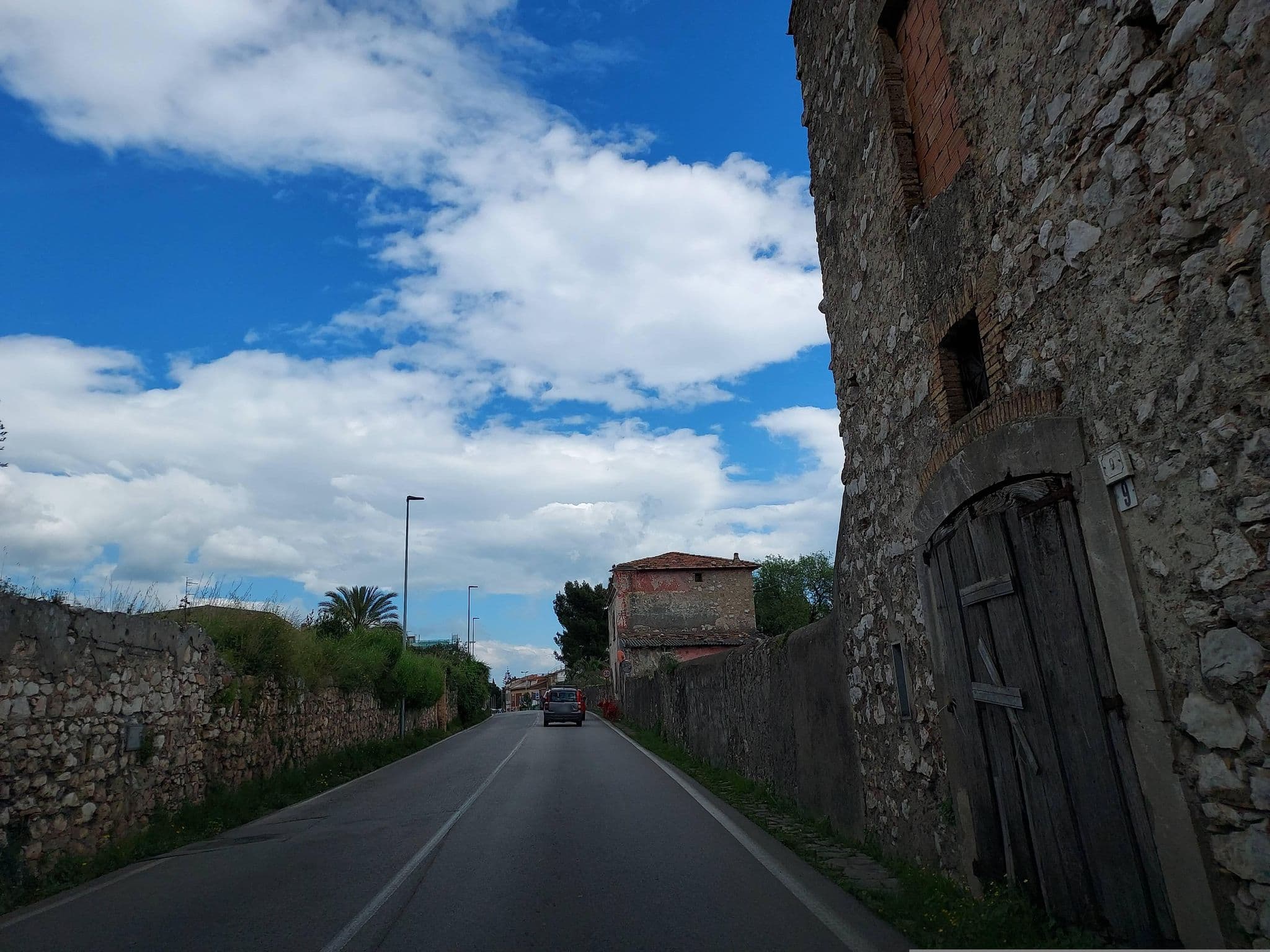 Street view near Villa Cicerone B&B, Formia — © odiug (CC BY-SA · Mapillary)