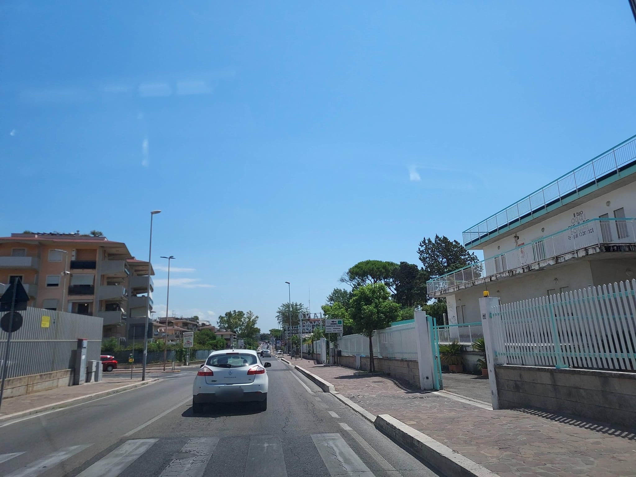 Street view near Grand Hotel Fagiano Palace, Formia — © odiug (CC BY-SA · Mapillary)