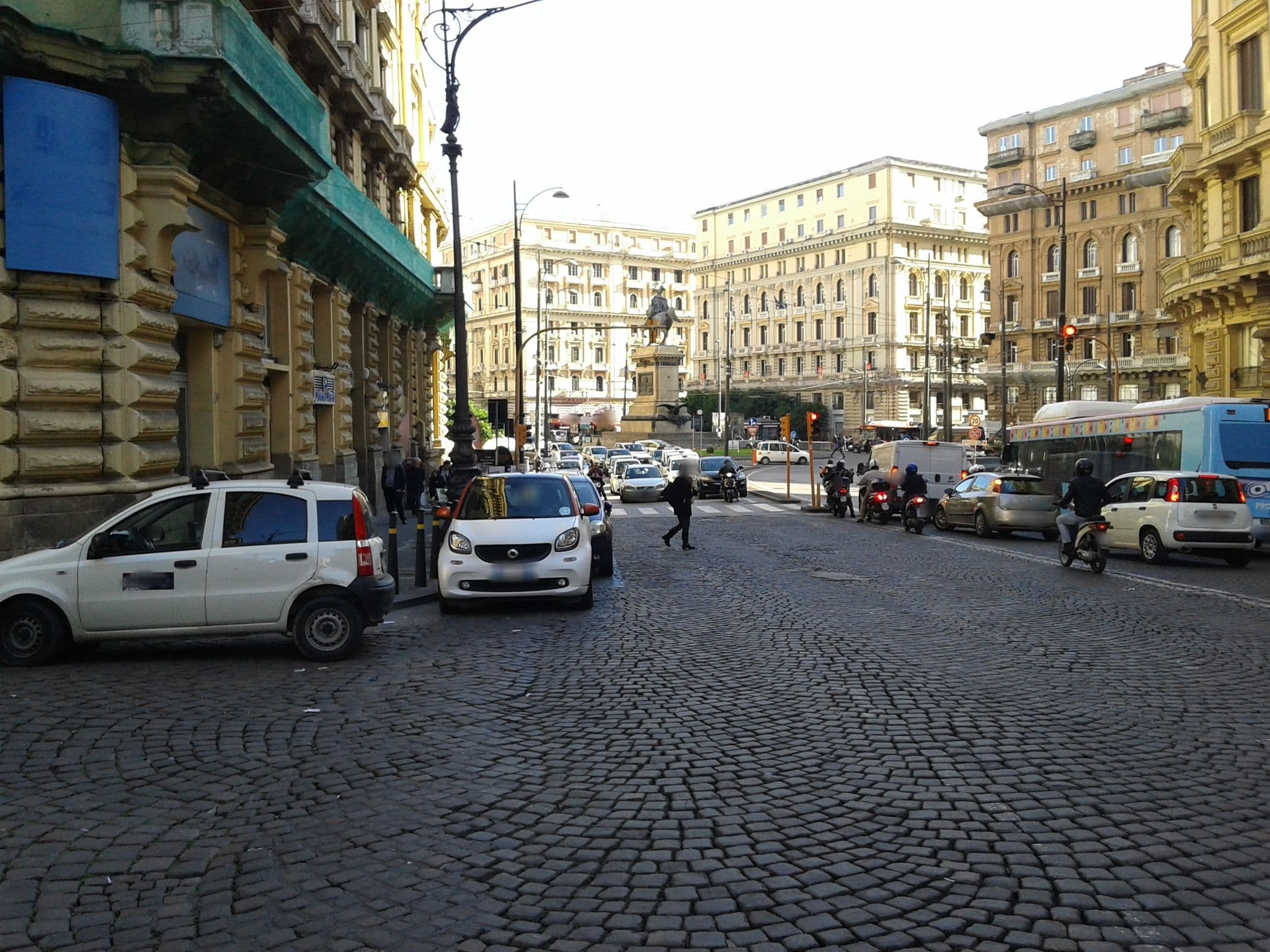 Street view near Alma Adry In Naples, San Giuseppe — © lucaluongo95 (CC BY-SA · Mapillary)