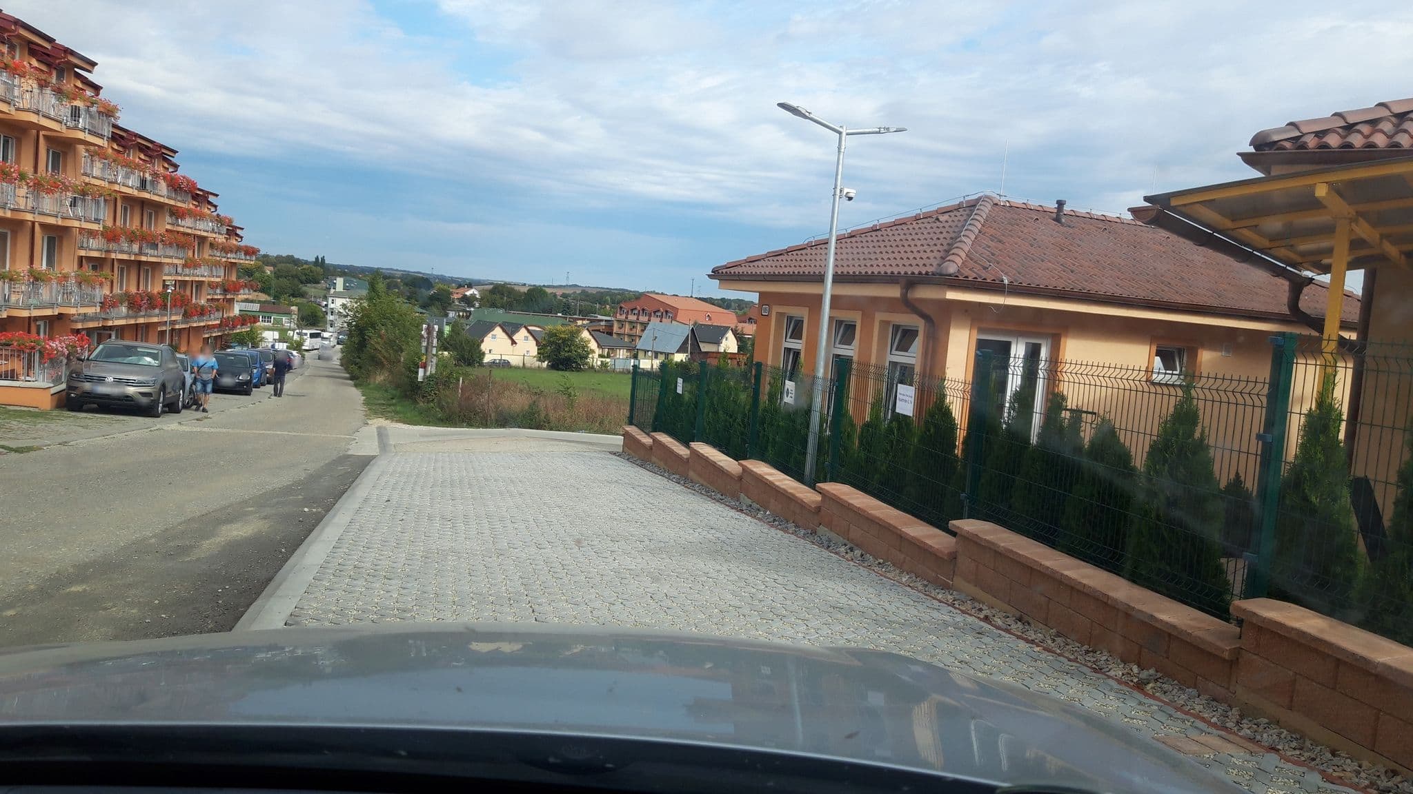 Street view near Villa Gracia, Komárno — © durko_freemap (CC BY-SA · Mapillary)