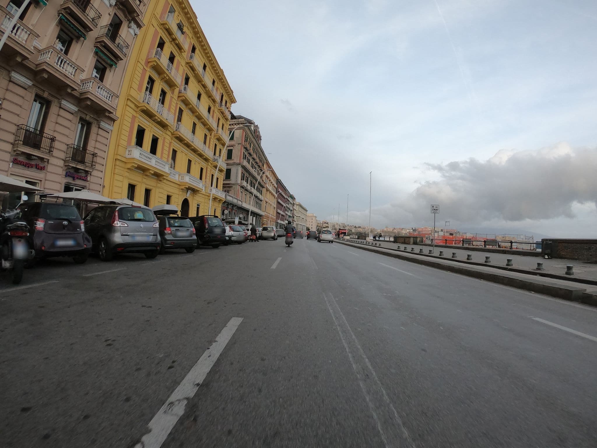 Street view near Seaside Caracciolo, Chiaia — © richlv (CC BY-SA · Mapillary)