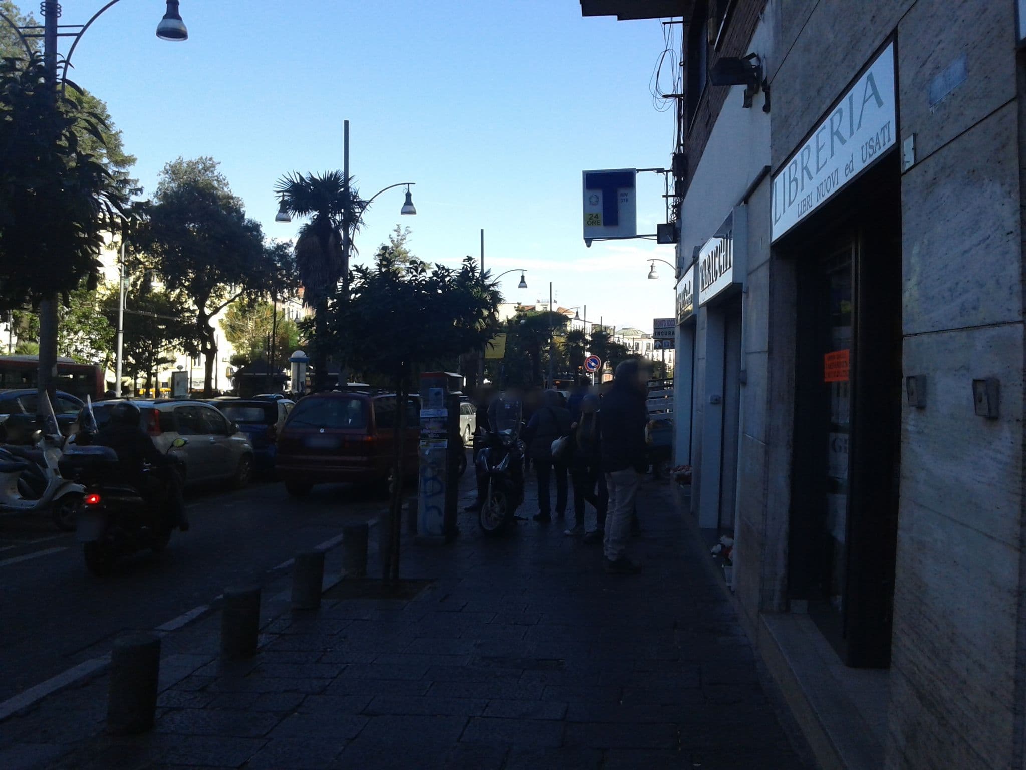 Street view near Piazza Cavour Bed & Breakfast, Stella — © lucaluongo95 (CC BY-SA · Mapillary)