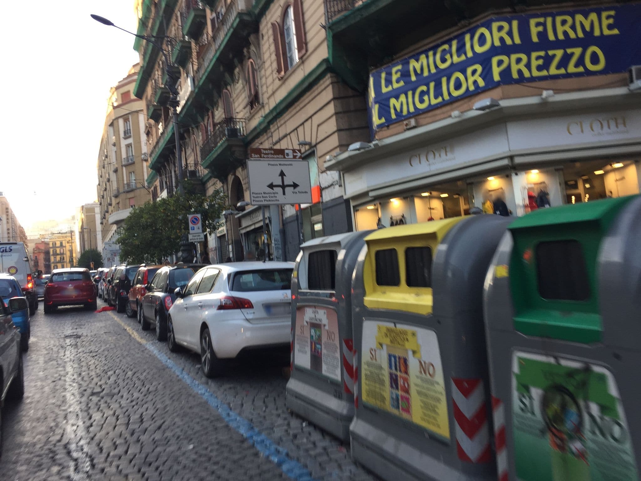 Street view near Sanfelice Rooms & Suites, San Giuseppe — © luis92 (CC BY-SA · Mapillary)