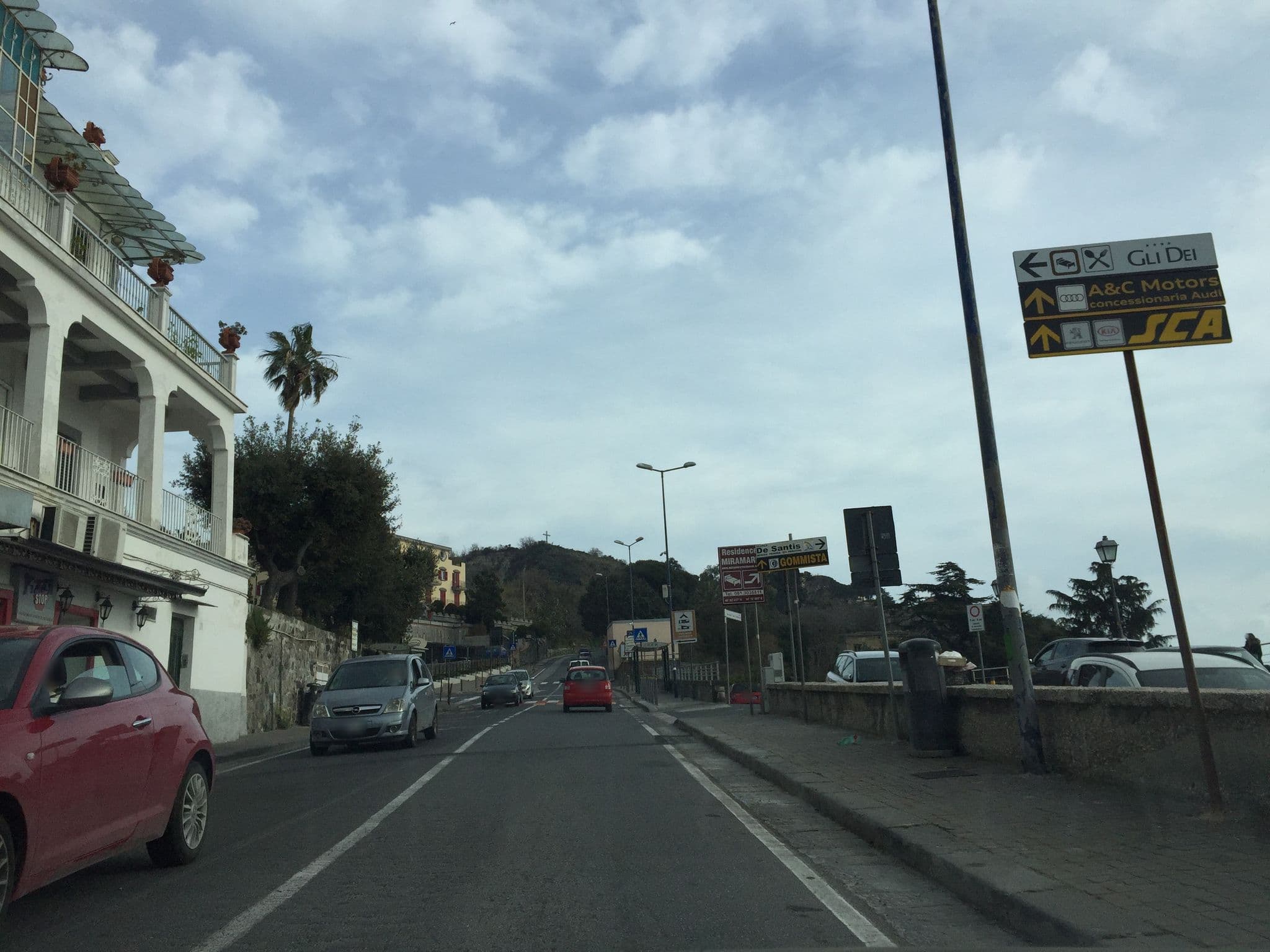 Street view near Dumbolo B&B in Villa Bice, Bagnoli — © richlv (CC BY-SA · Mapillary)