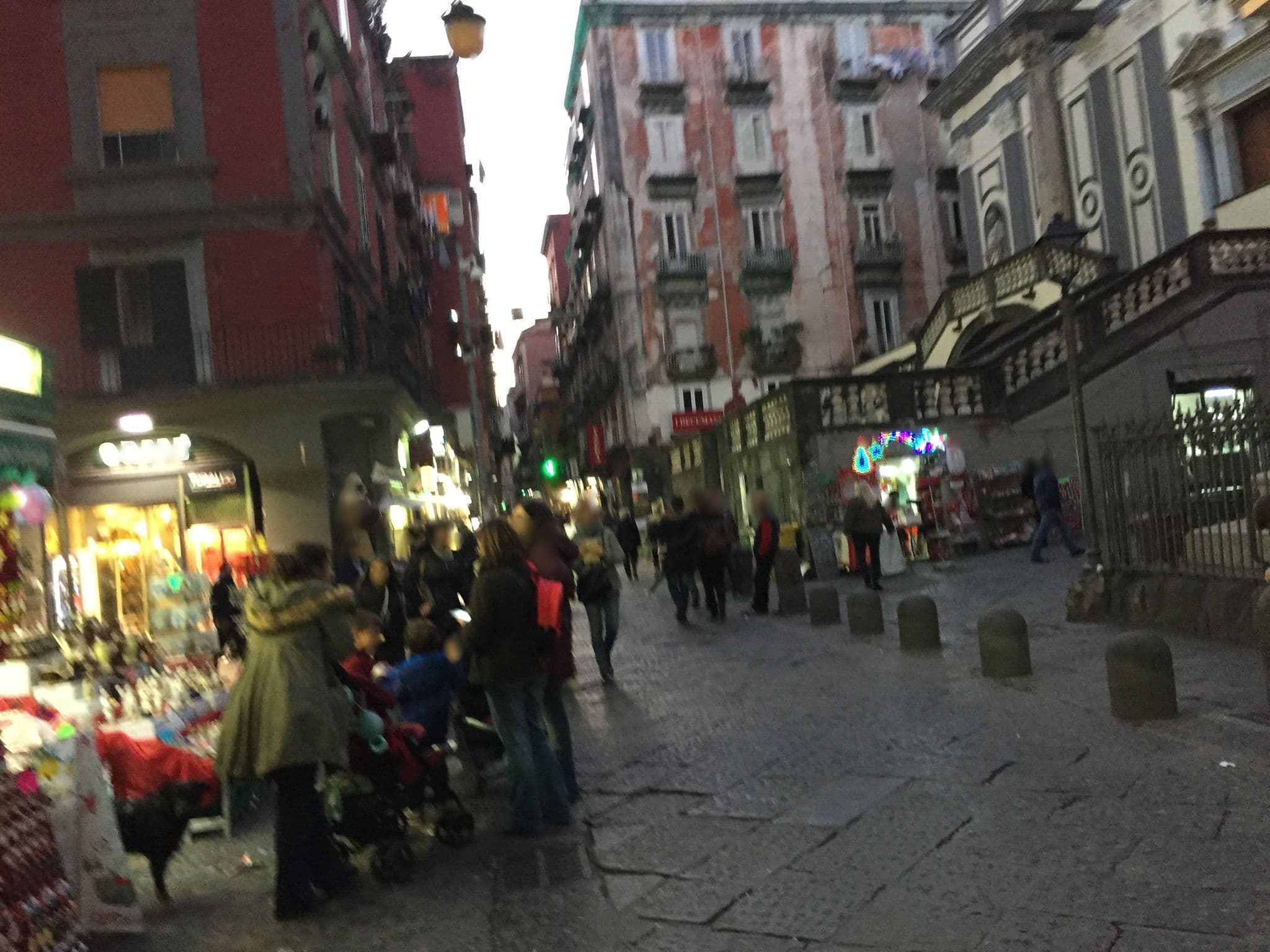 Street view near Aleph Design, Pendino — © dvdmgl (CC BY-SA · Mapillary)