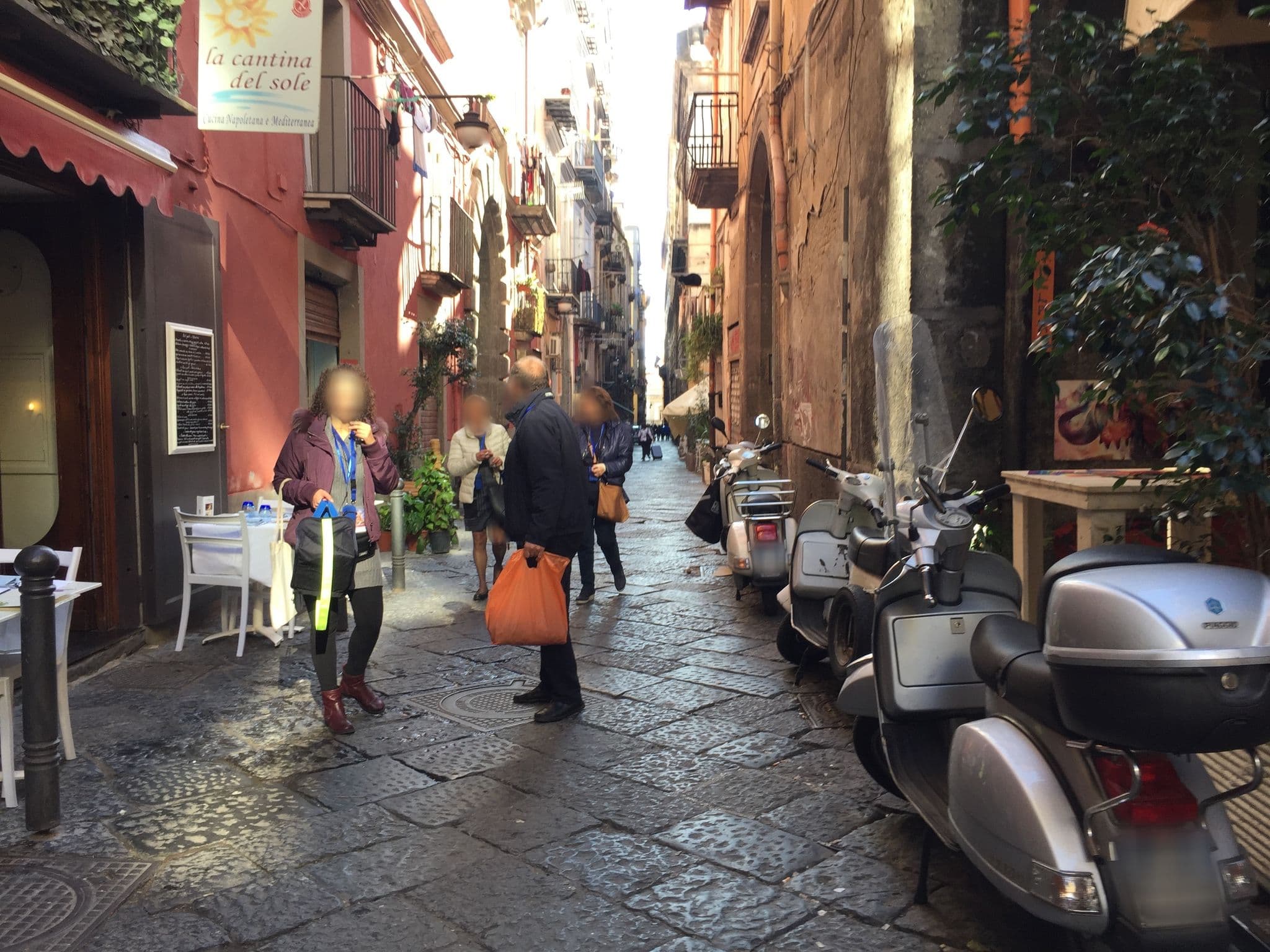 Street view near Casa Sul Nilo, Porto — © dvdmgl (CC BY-SA · Mapillary)