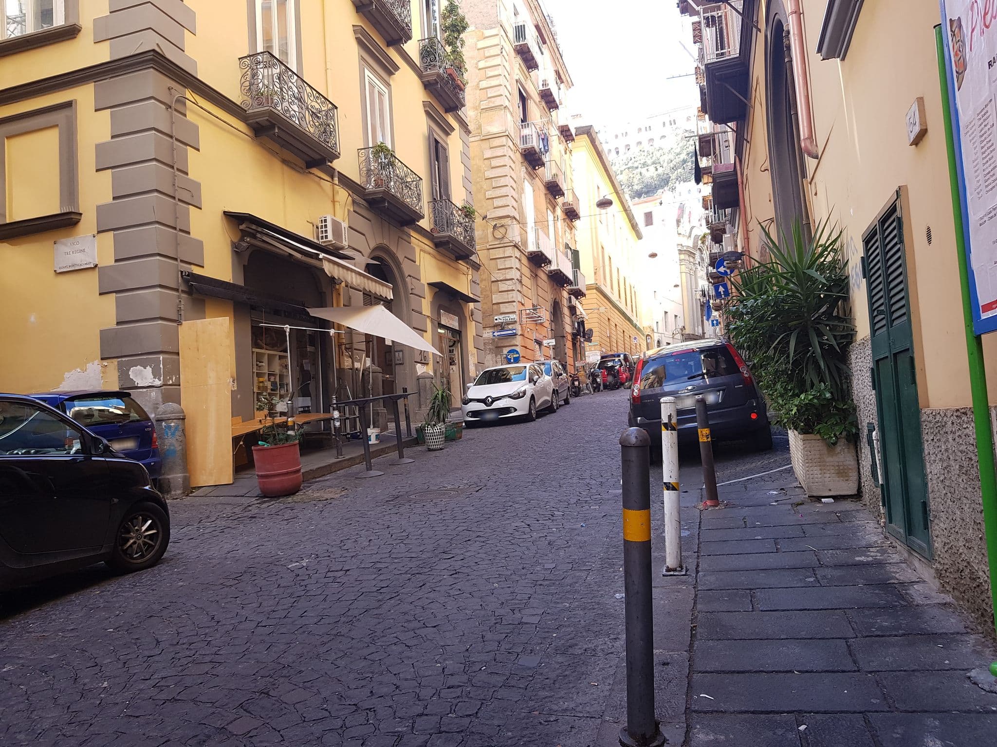 Street view near Valù, Montecalvario — © 0122000022 (CC BY-SA · Mapillary)