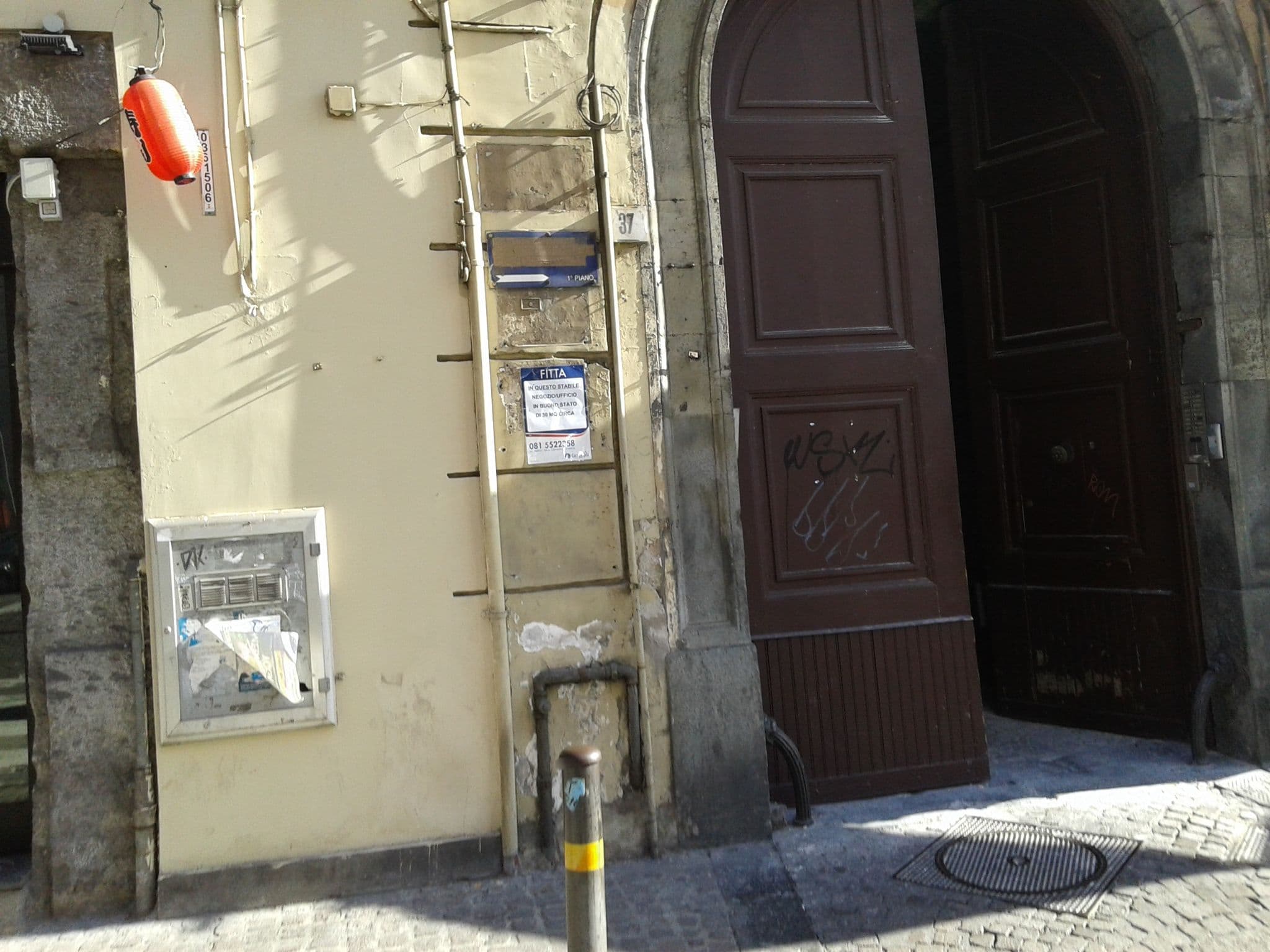 Street view near Monteoliveto 33, San Giuseppe — © lucaluongo95 (CC BY-SA · Mapillary)