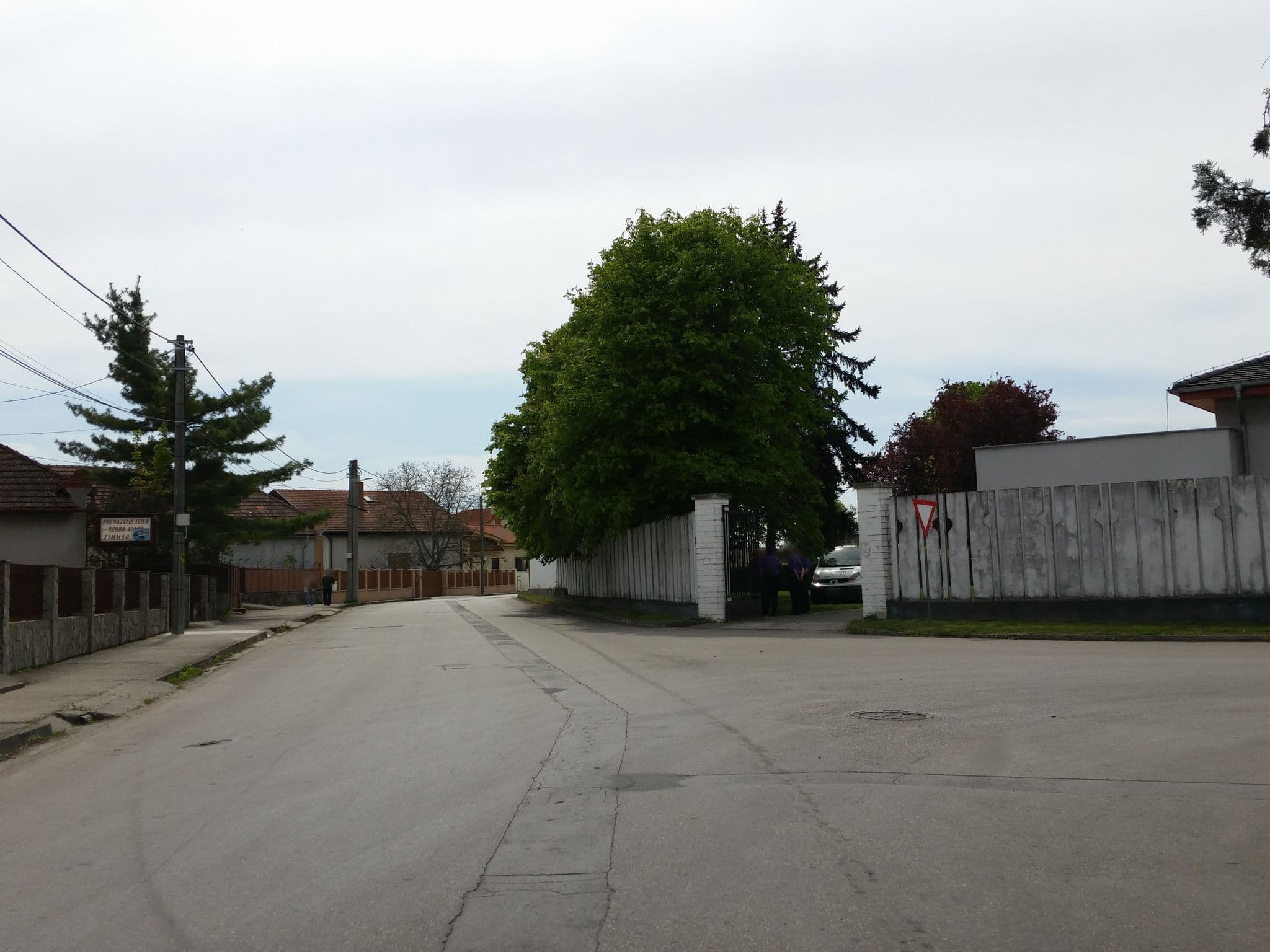 Street view near Apartmány Kosár, Veľký Meder — © anirud (CC BY-SA · Mapillary)