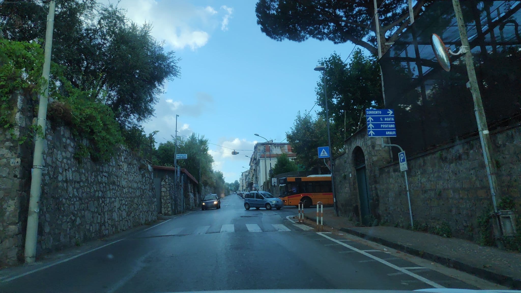 Street view near Il Capitano B&B, Piano di Sorrento — © marcuscalabresus (CC BY-SA · Mapillary)