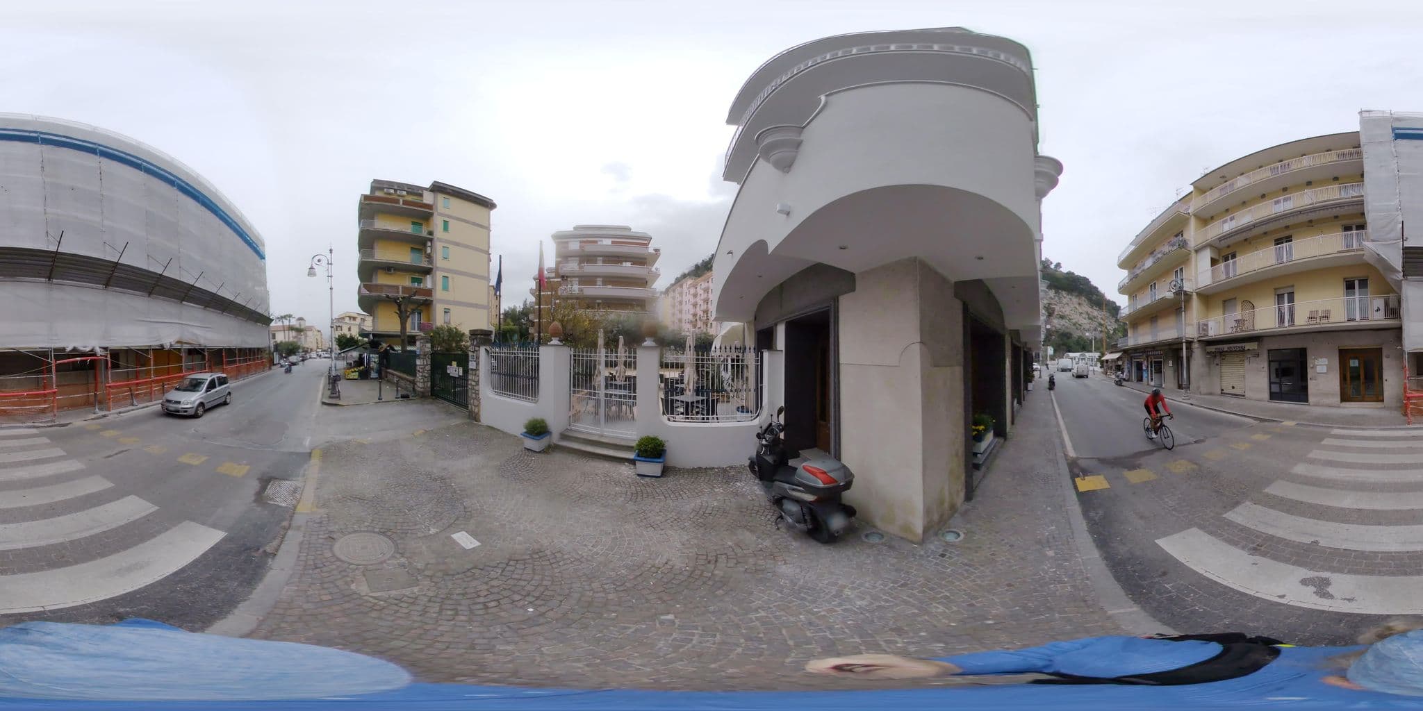 Street view near Appartamenti Giusy e Giusy 2, Sorrento — © stefan-RolfsRom (CC BY-SA · Mapillary)