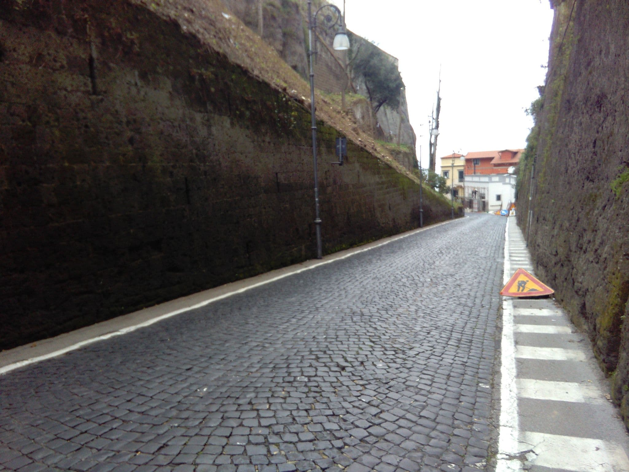 Street view near Hotel Usario, Sorrento — © ris (CC BY-SA · Mapillary)