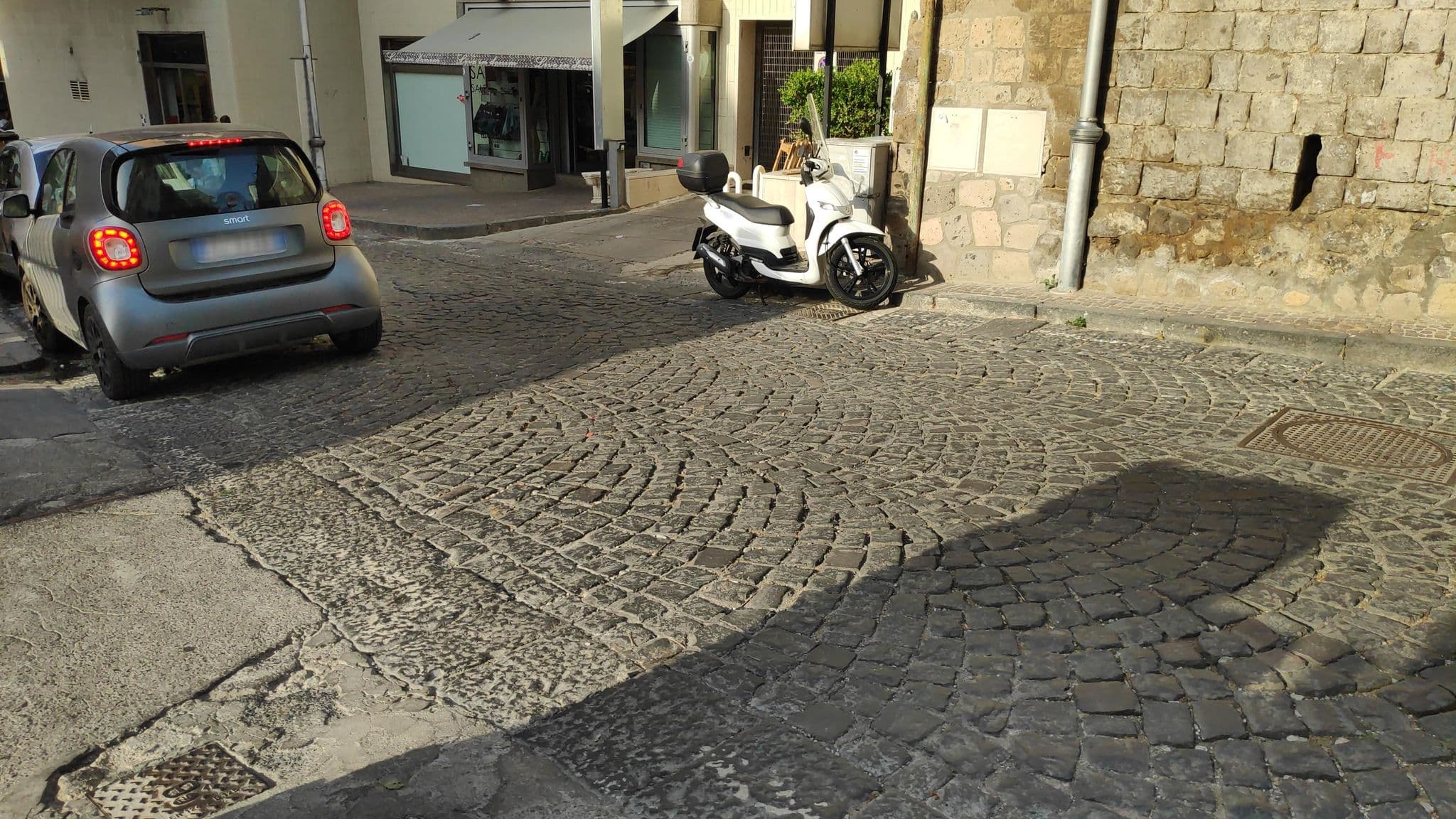 Street view near Bright House, Sorrento — © marcuscalabresus (CC BY-SA · Mapillary)