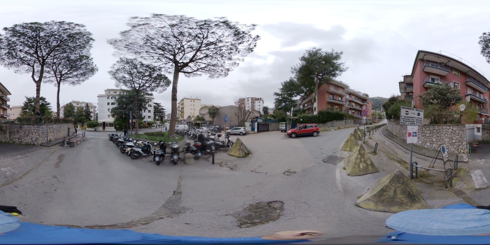 Street view near Green House, Sorrento — © stefan-RolfsRom (CC BY-SA · Mapillary)