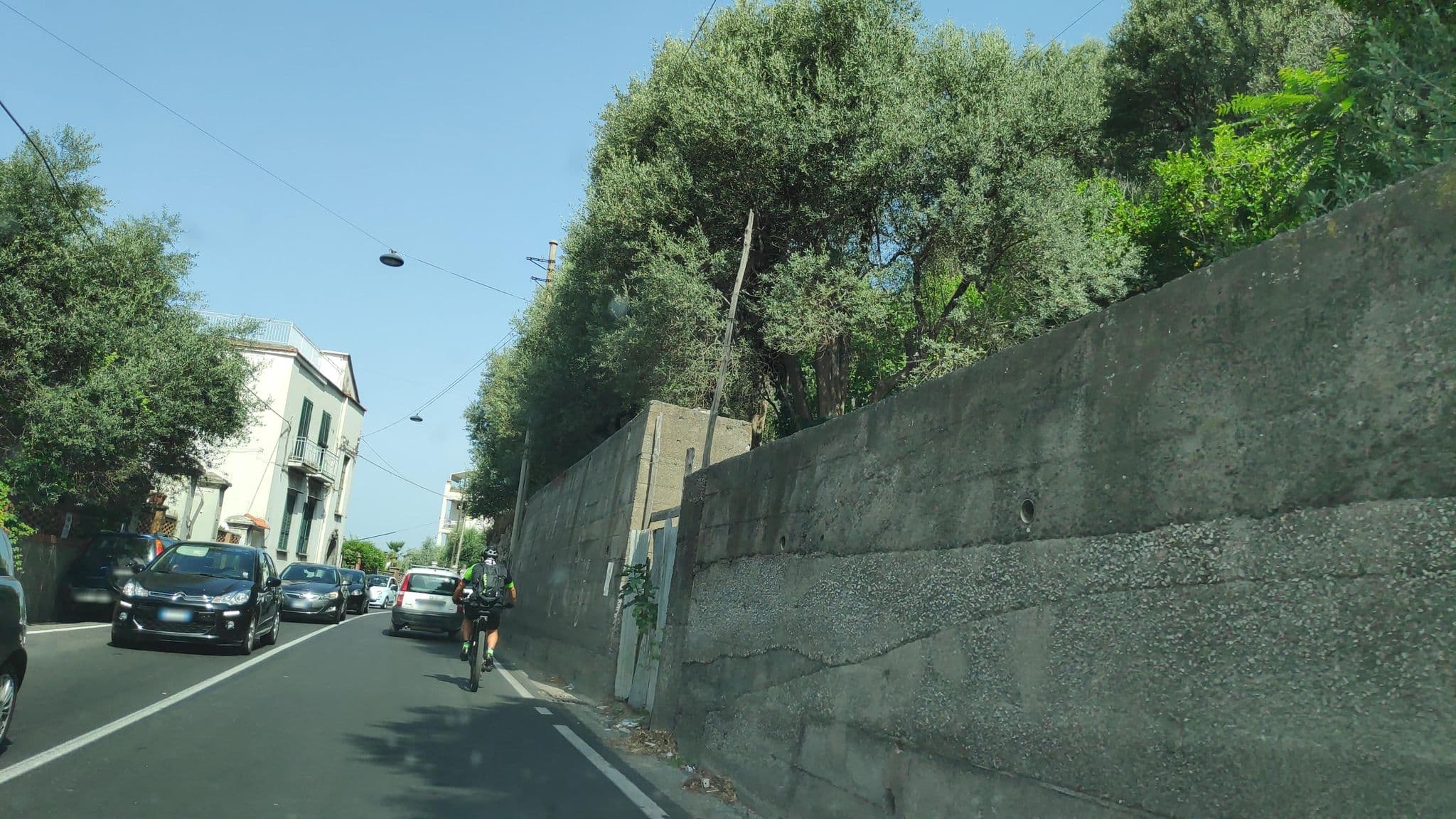 Street view near Villino Castellano snc, Meta — © marcuscalabresus (CC BY-SA · Mapillary)