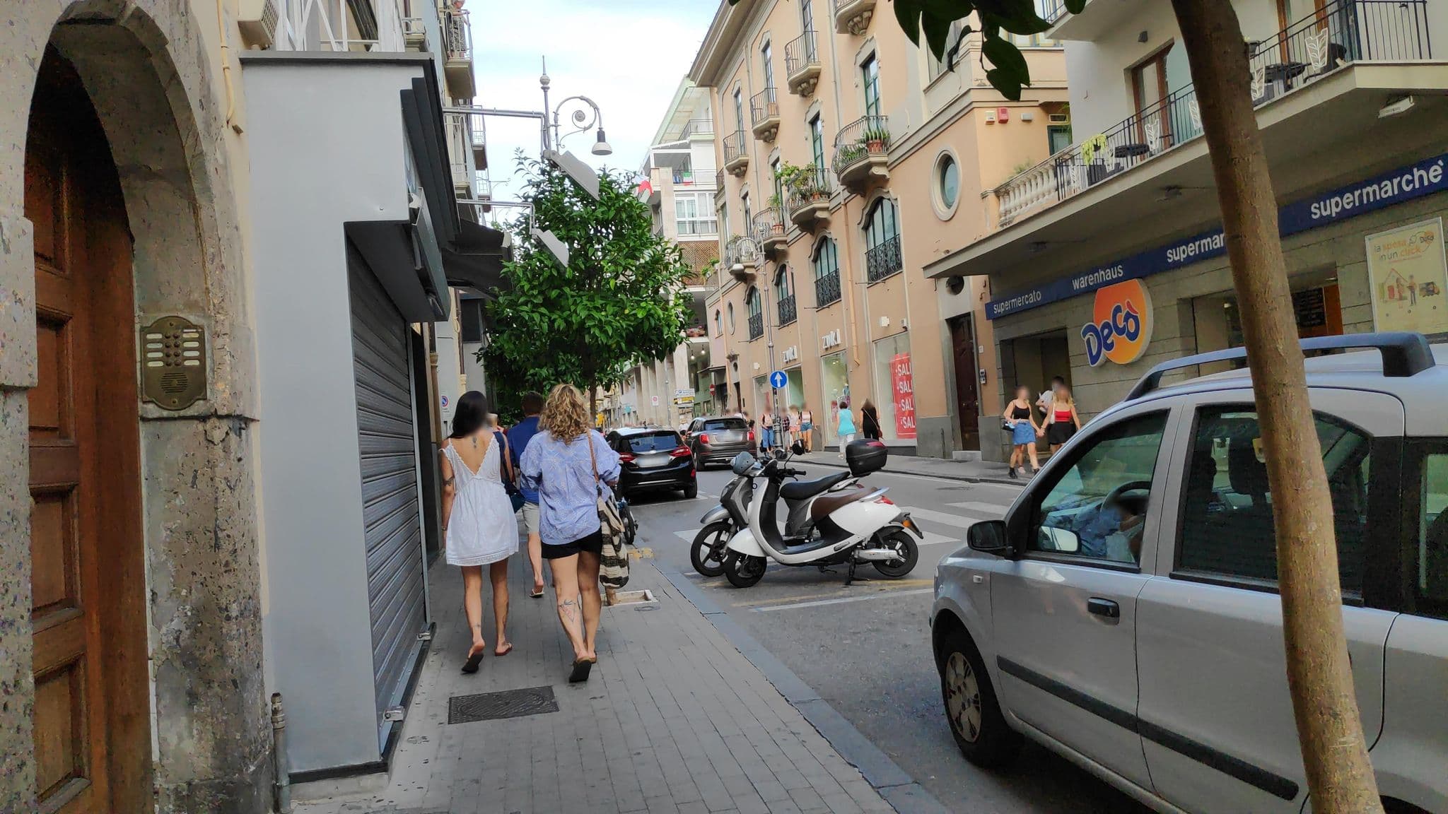 Street view near Orsola Maison, Sorrento — © marcuscalabresus (CC BY-SA · Mapillary)