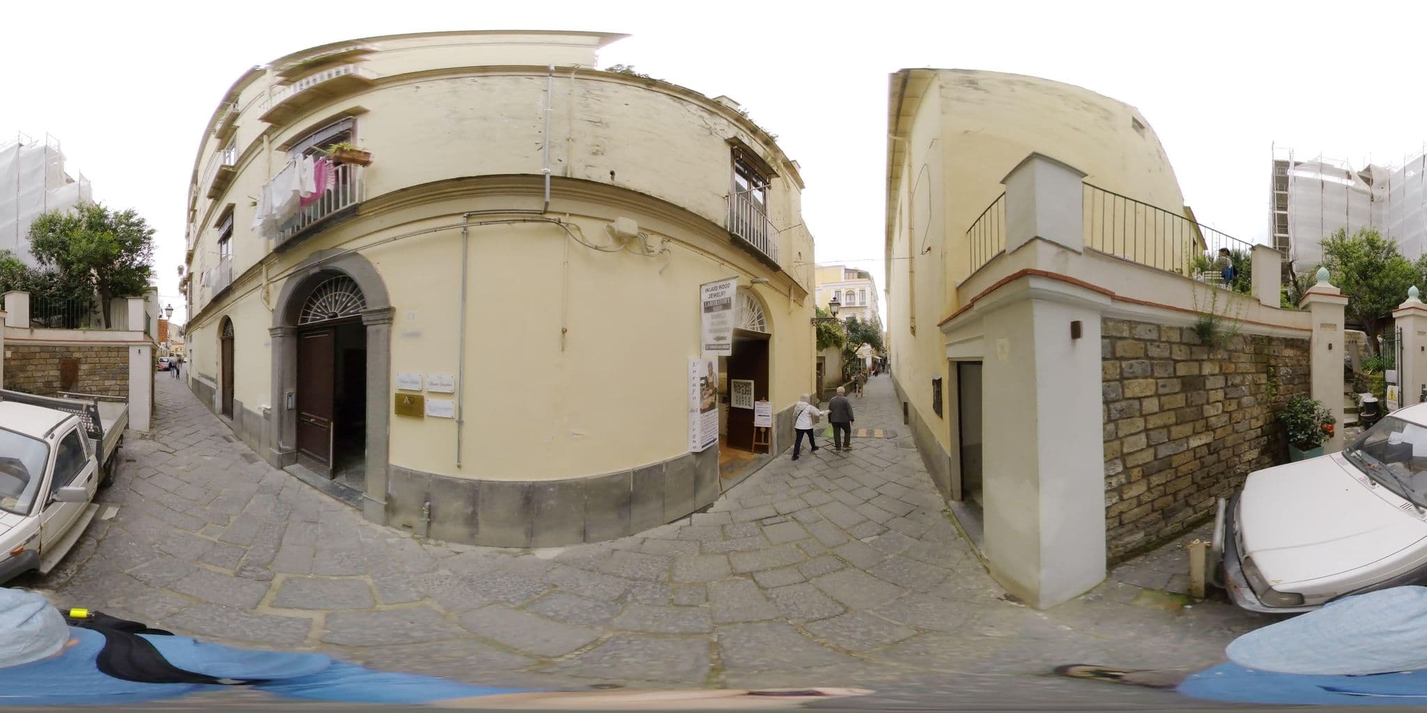 Street view near Accedemia 39, Sorrento — © stefan-RolfsRom (CC BY-SA · Mapillary)