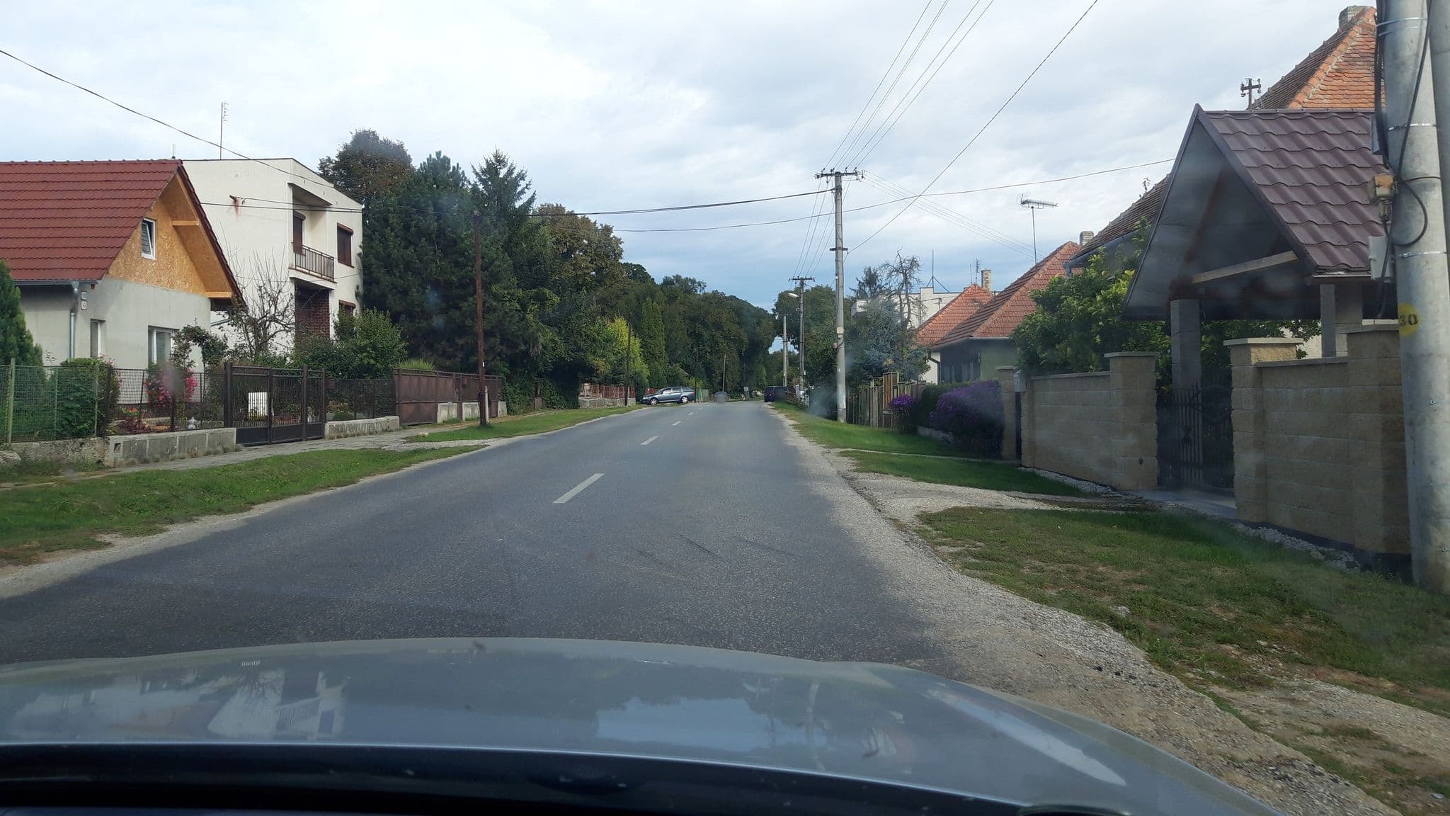 Street view near Bungalovy Natura, Komárno — © durko_freemap (CC BY-SA · Mapillary)