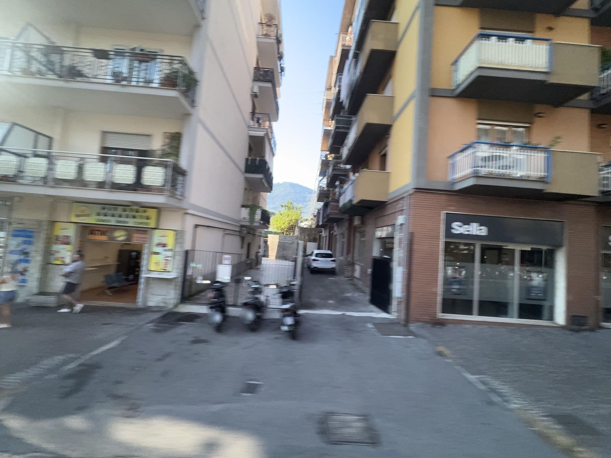 Street view near Casa Laura, Sorrento — © mapconcierge (CC BY-SA · Mapillary)