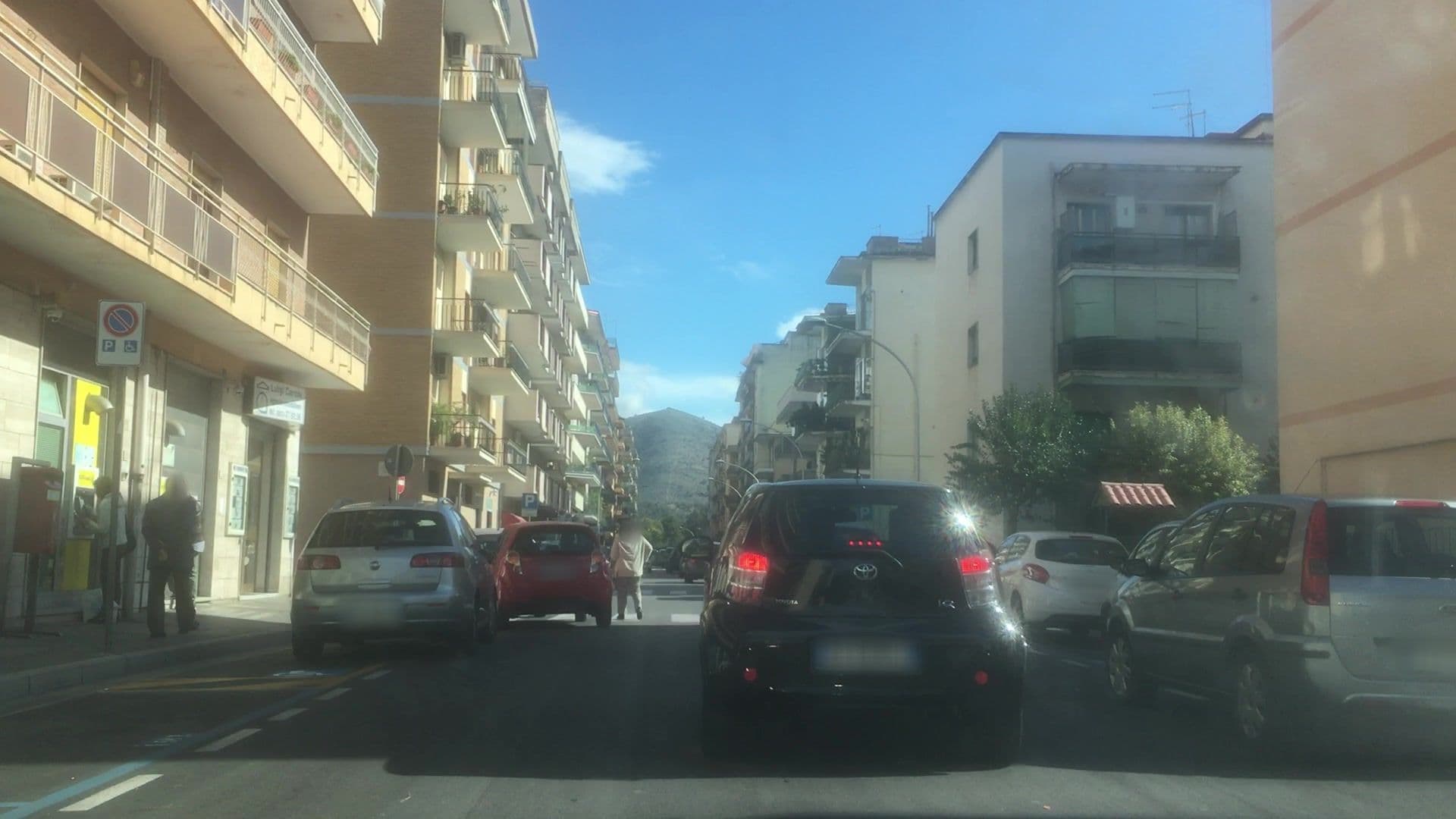 Street view near l'antico cortile di charme, Caserta — © lvl5 (CC BY-SA · Mapillary)