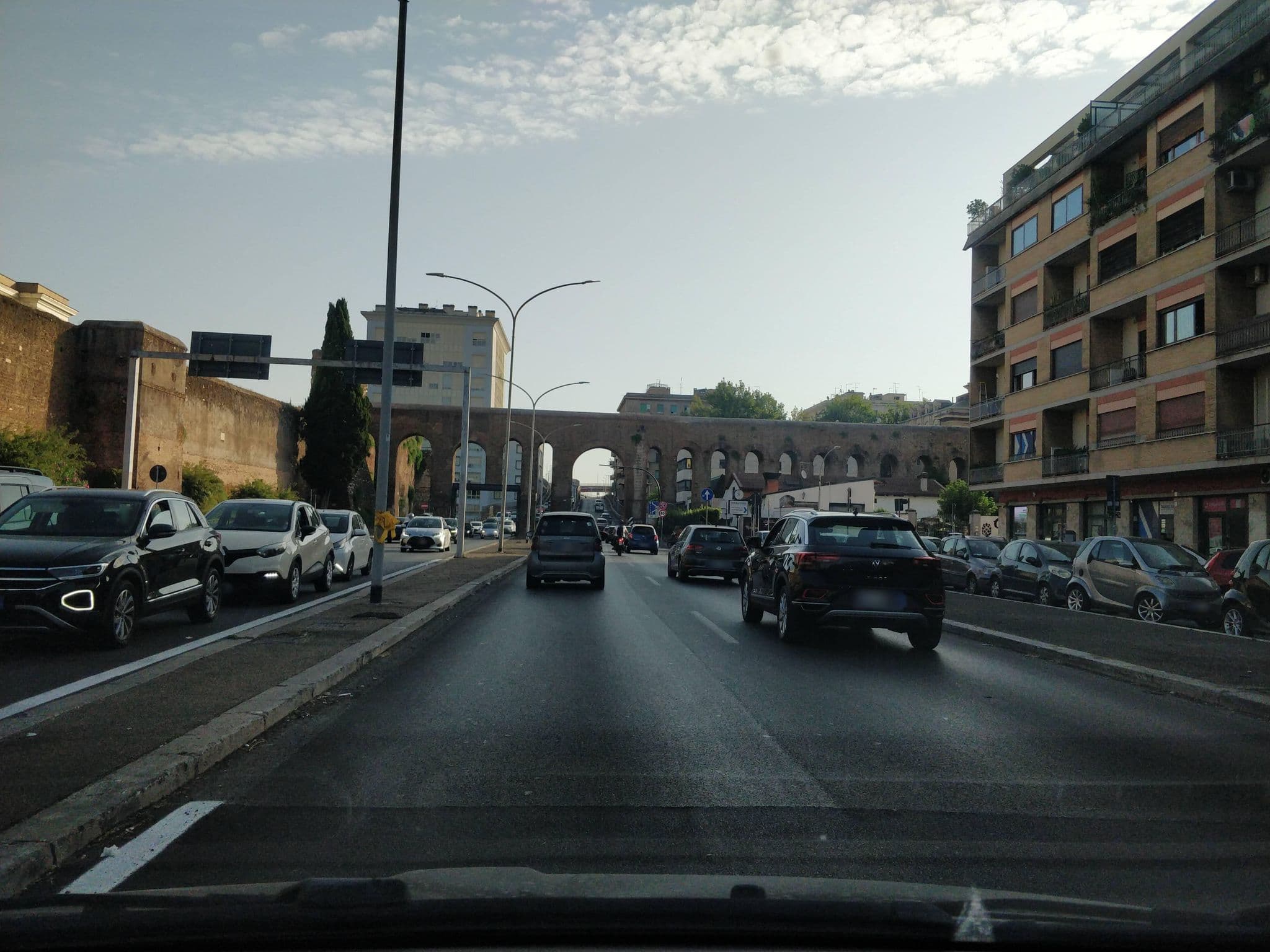 Street view near Terrazza Sotto Le Stelle, Rome — © panbauletto (CC BY-SA · Mapillary)