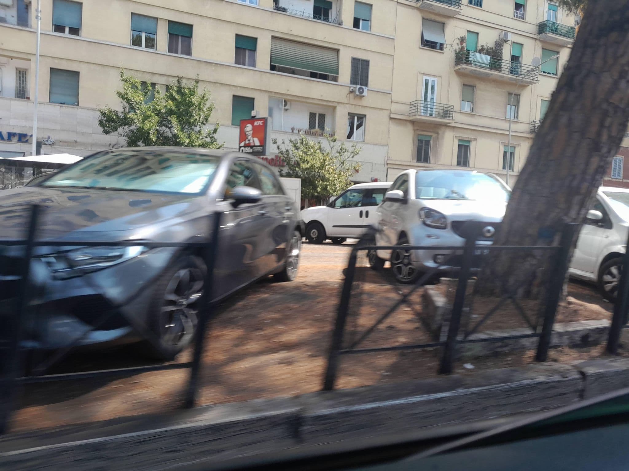 Street view near appia holiday, Rome — © omfg_notpr (CC BY-SA · Mapillary)