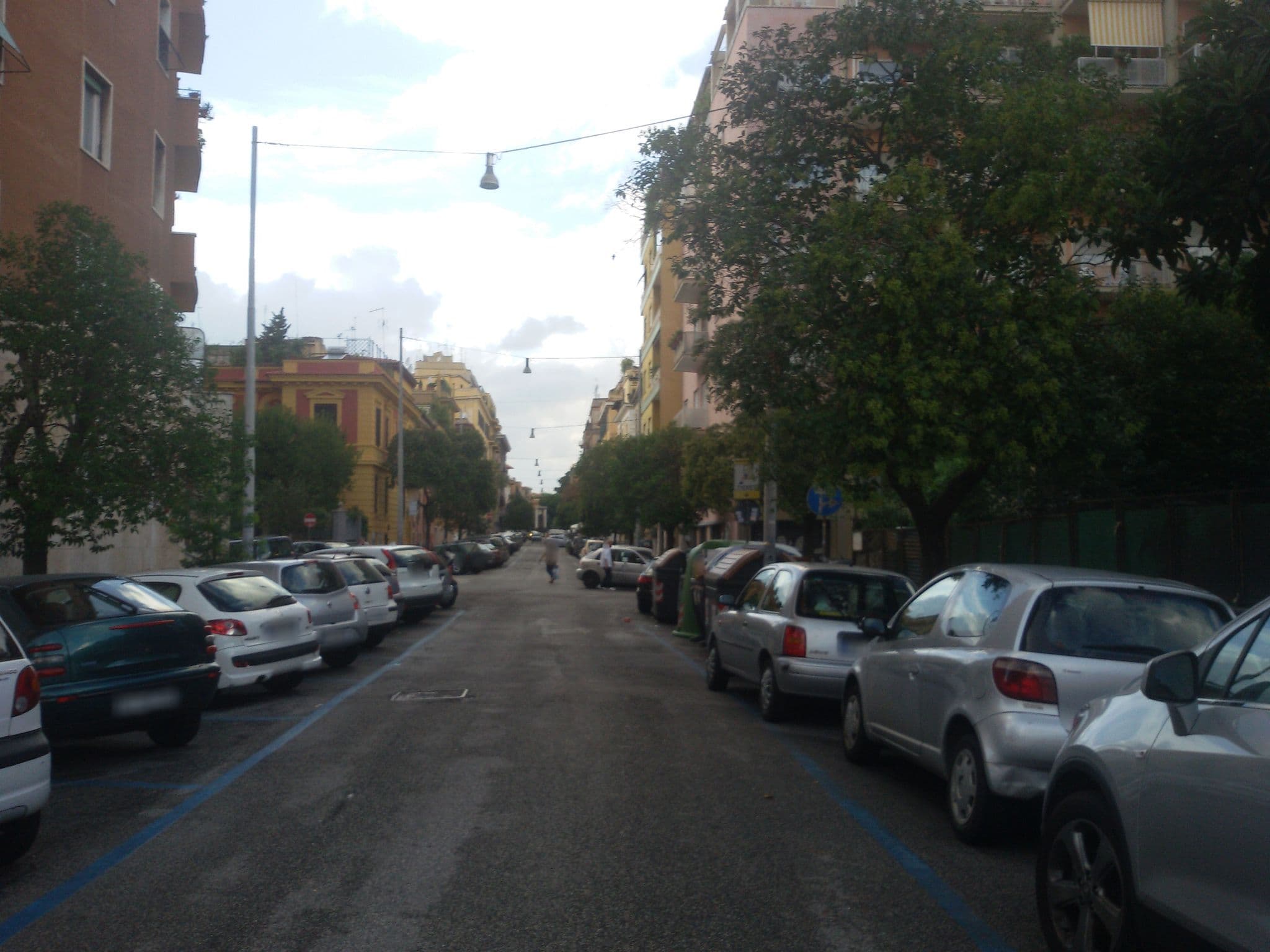 Street view near INN Rome Guest House, Castro Pretorio — © beatoangelico (CC BY-SA · Mapillary)