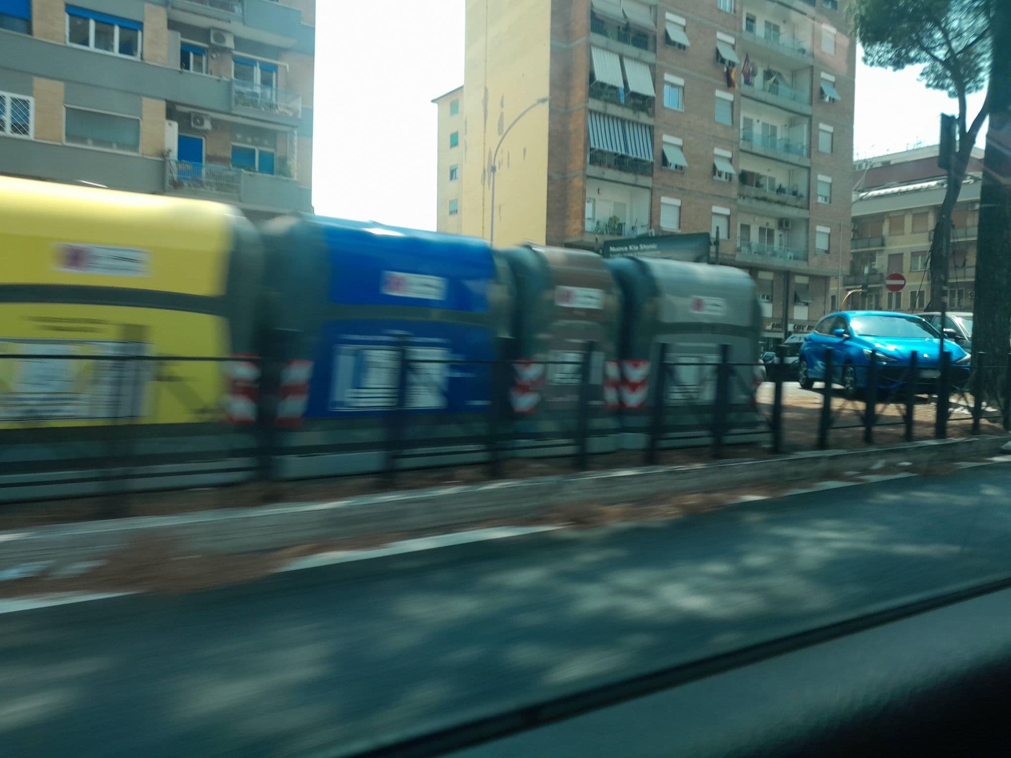 Street view near Appia Avenue 639, San Saba — © omfg_notpr (CC BY-SA · Mapillary)