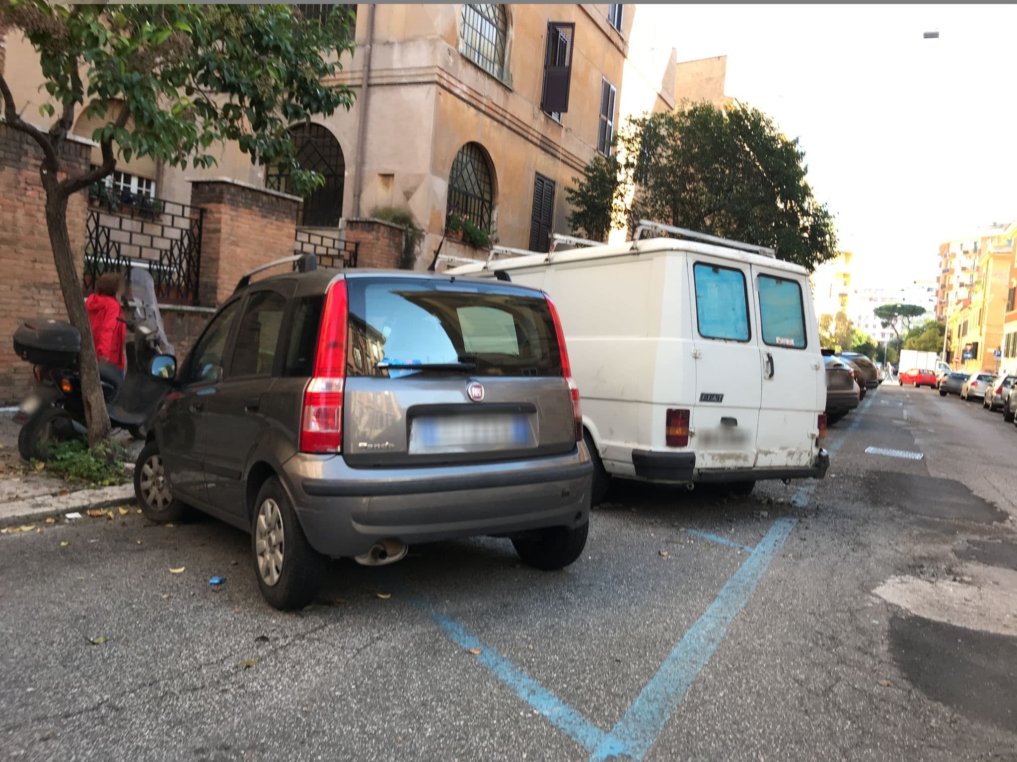 Street view near Rooma Beb, Castro Pretorio — © miguel_andrade (CC BY-SA · Mapillary)