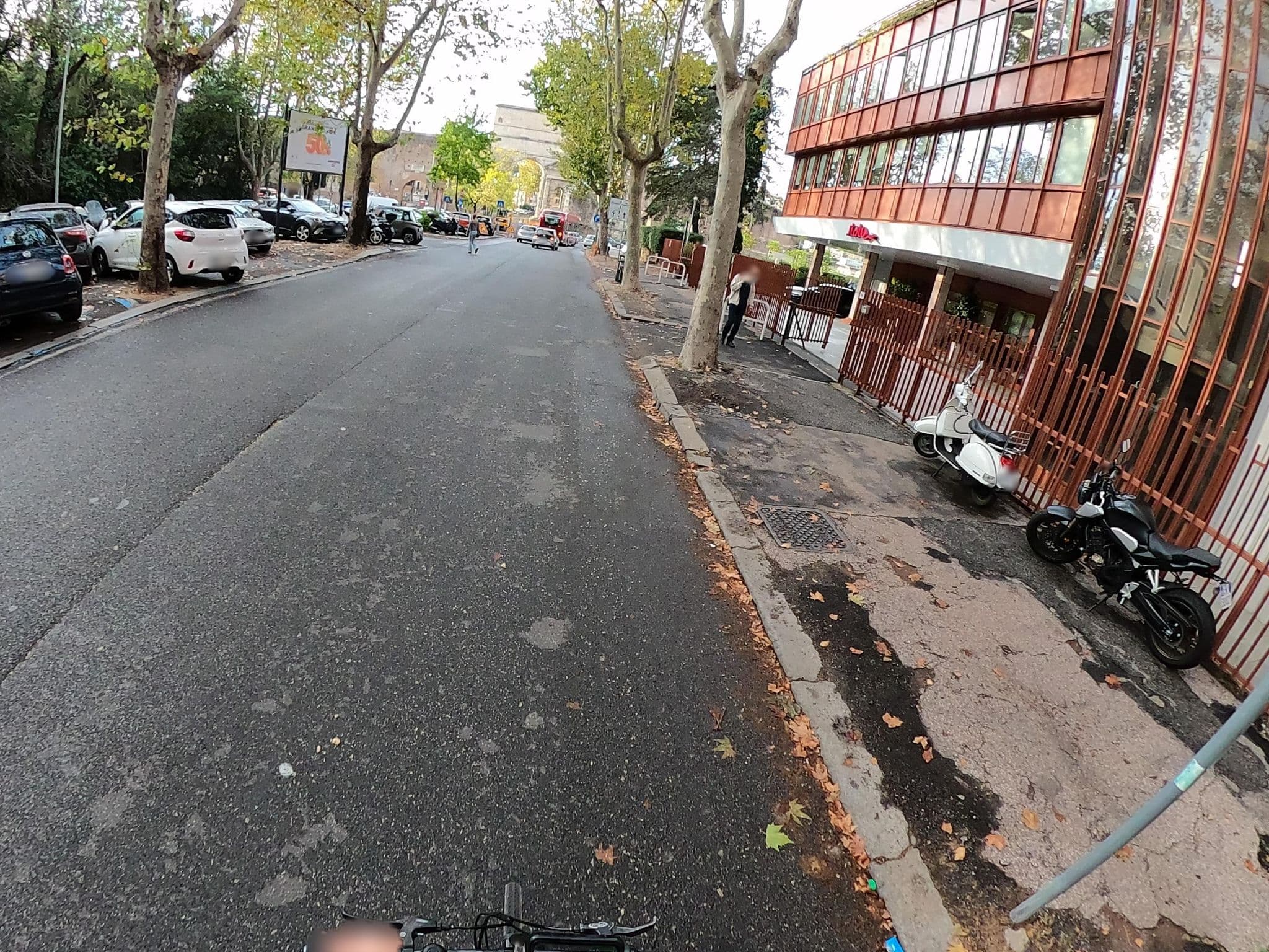 Street view near Chic Flat, Rome — © alesarrett (CC BY-SA · Mapillary)
