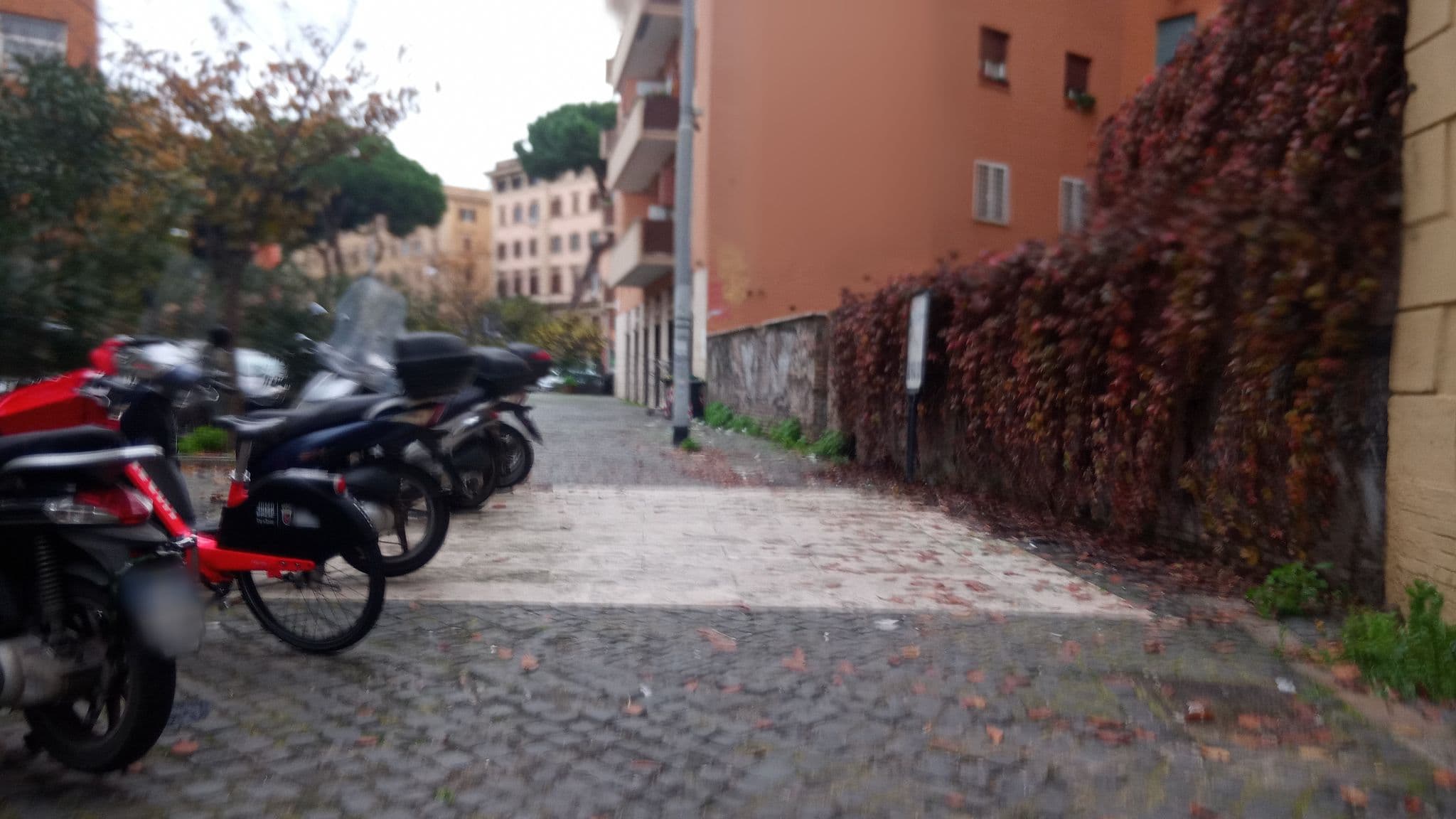 Street view near San Lorenzo dreams, Esquilino — © alesarrett (CC BY-SA · Mapillary)