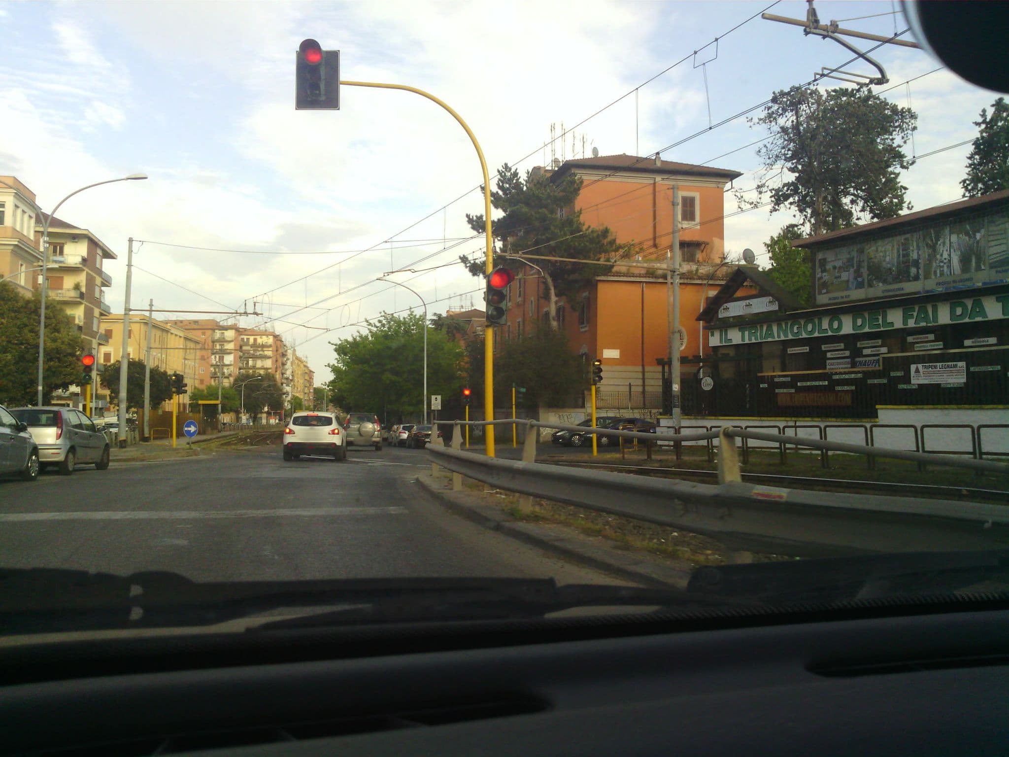 Street view near Appartementje in Rome, Casal Bertone — © giardia (CC BY-SA · Mapillary)