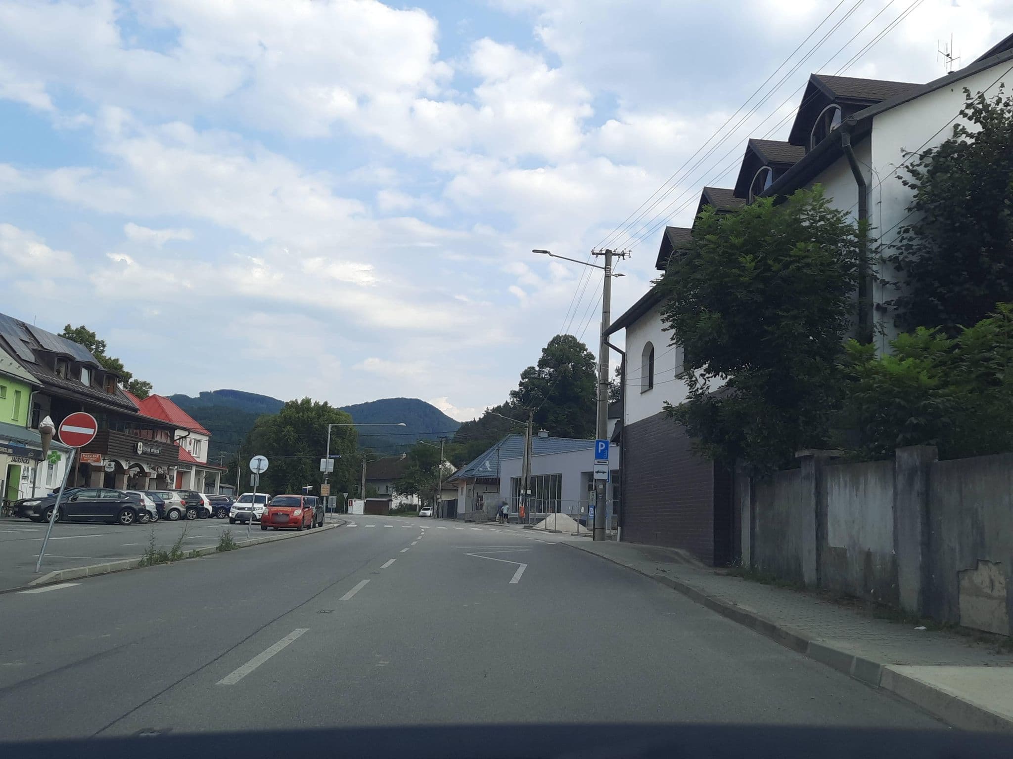 Street view near Relax centrum Lupena, Pružina — © ondrejlopatka (CC BY-SA · Mapillary)