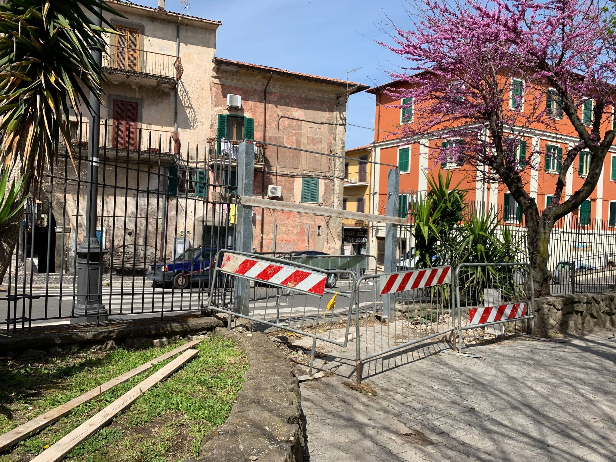 Street view near Ostello Il Chiostro, Marino — © tordans (CC BY-SA · Mapillary)