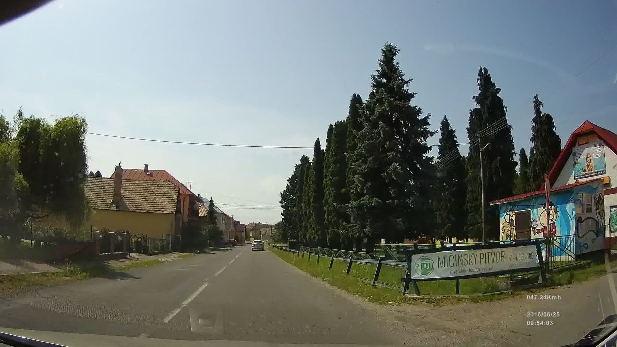 Street view near Hostinec v parku, Vlkanová — © martin_zdila (CC BY-SA · Mapillary)