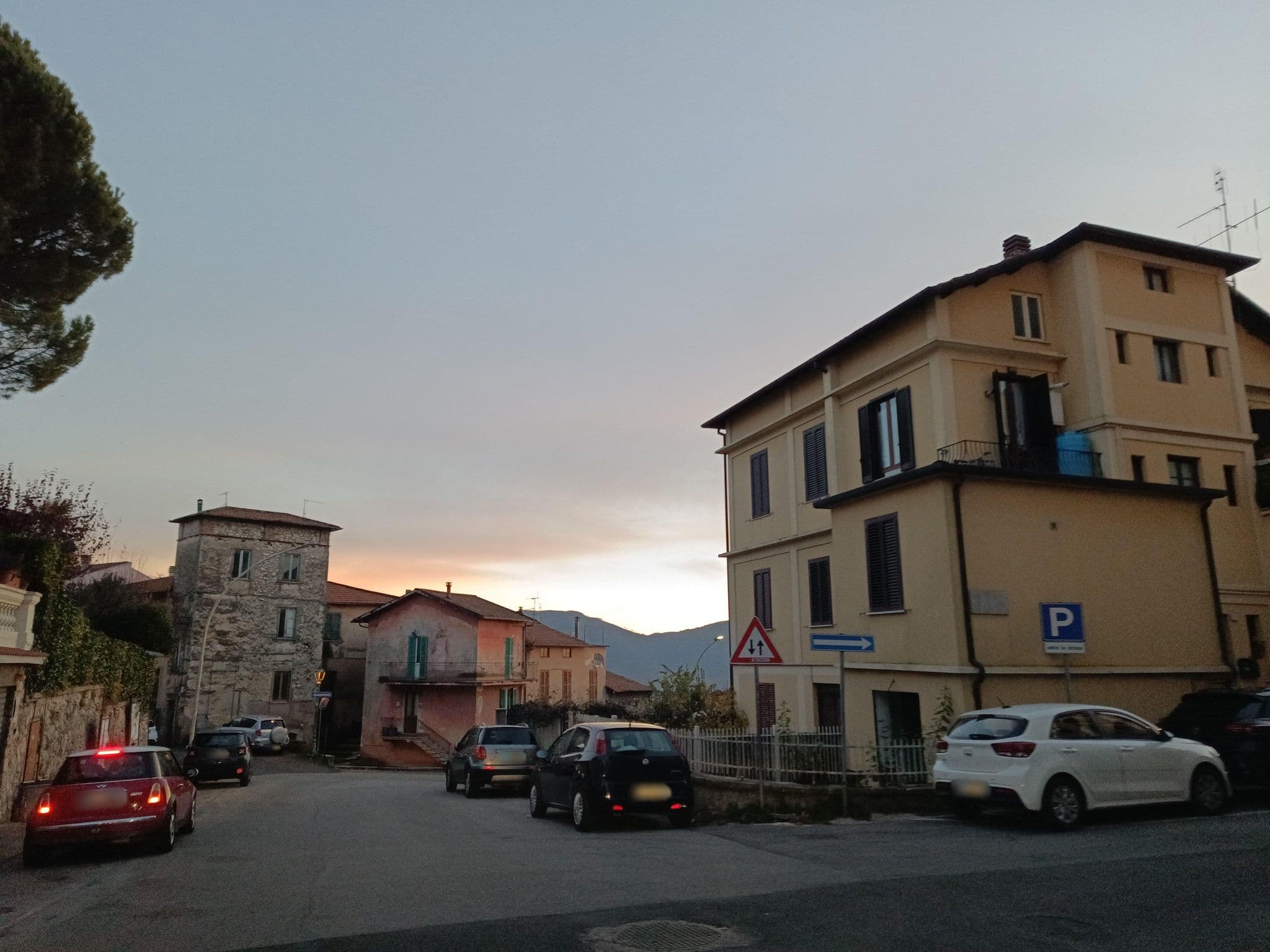 Street view near Hotel Ciociaria di Martufi Fernando & C. SNC, Fiuggi — © odiug (CC BY-SA · Mapillary)