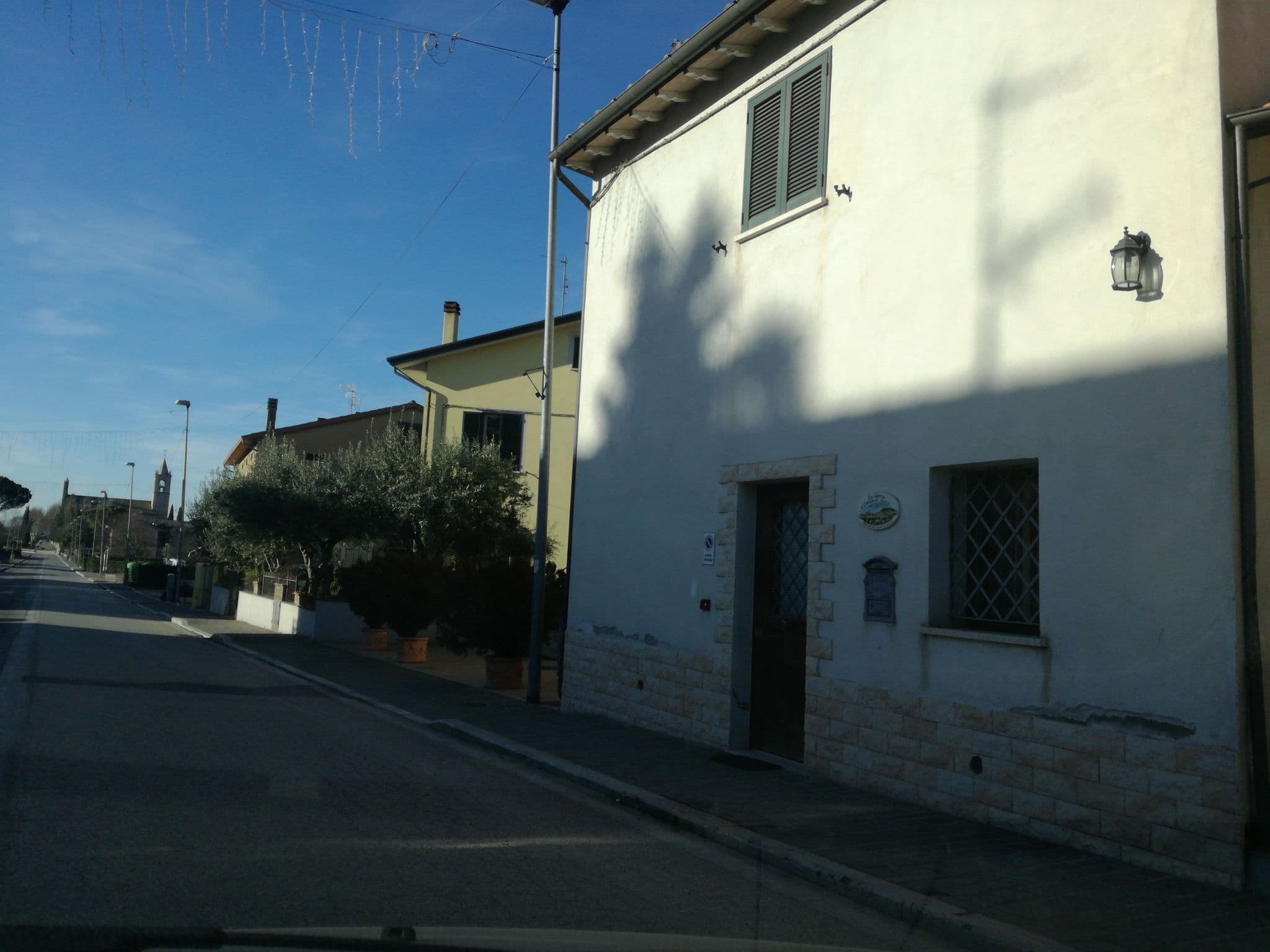 Street view near Residenza Il Cantico di Assisi, Rivotorto — © edopetti (CC BY-SA · Mapillary)