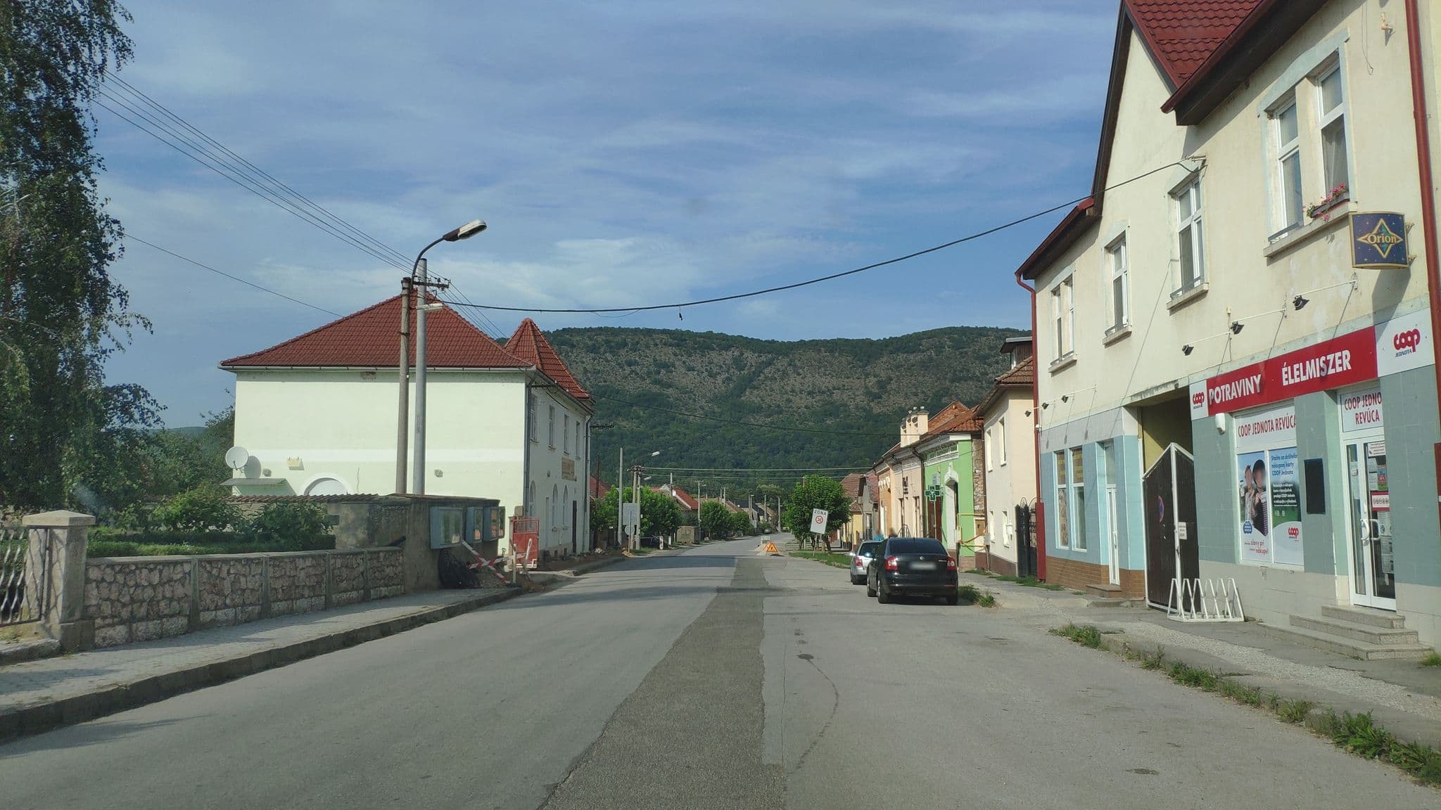 Street view near Bed & breakfast Hugo, Jelšava — © pavolg (CC BY-SA · Mapillary)